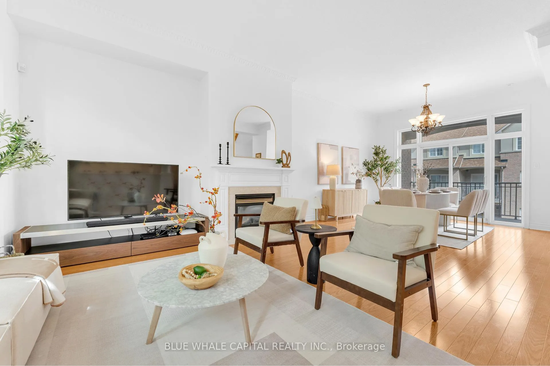 Photo 8 of 5 Legends Way, Markham, Unionville — HOMEH