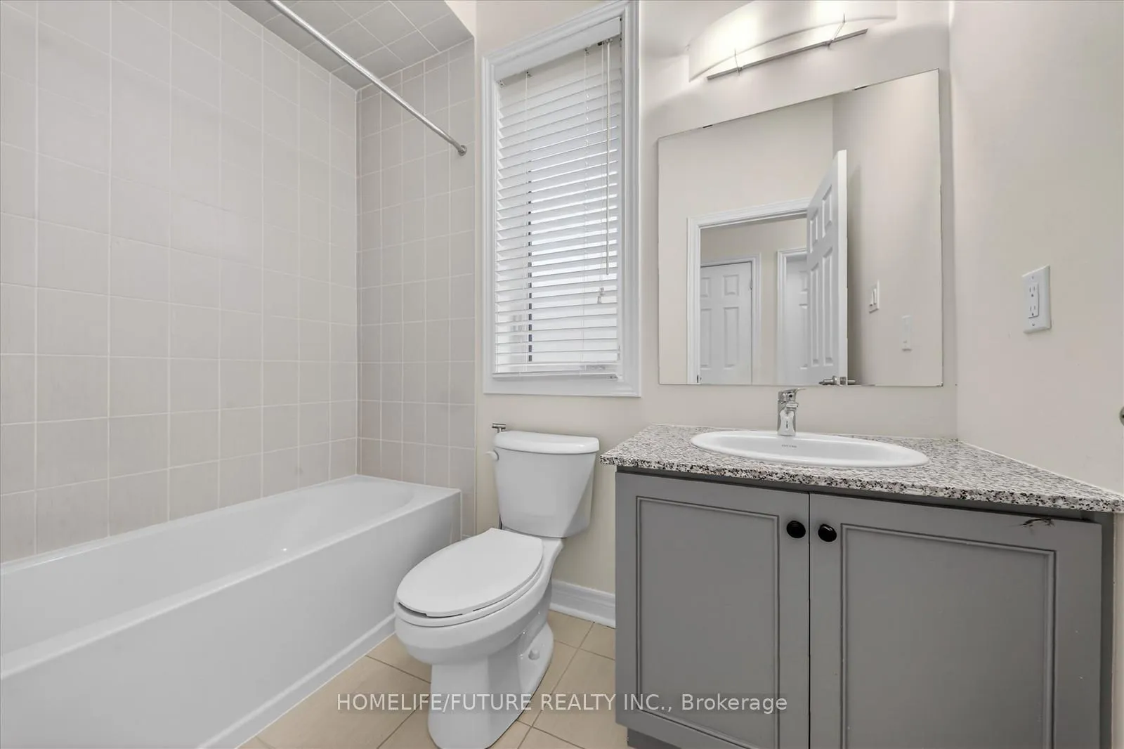Photo 30 of 180 Mumbai Drive, Markham, Middlefield — HOMEH