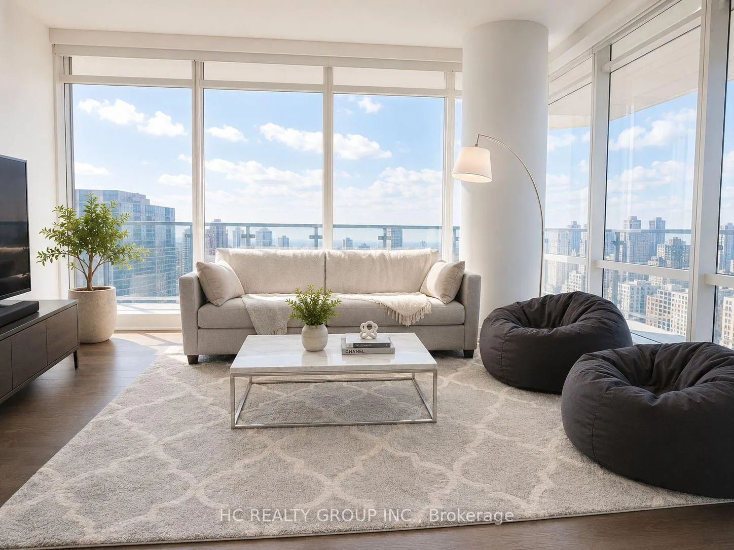Photo 3 of Unit 5201, 1 Bloor Street E, Toronto, The Annex — HOMEH