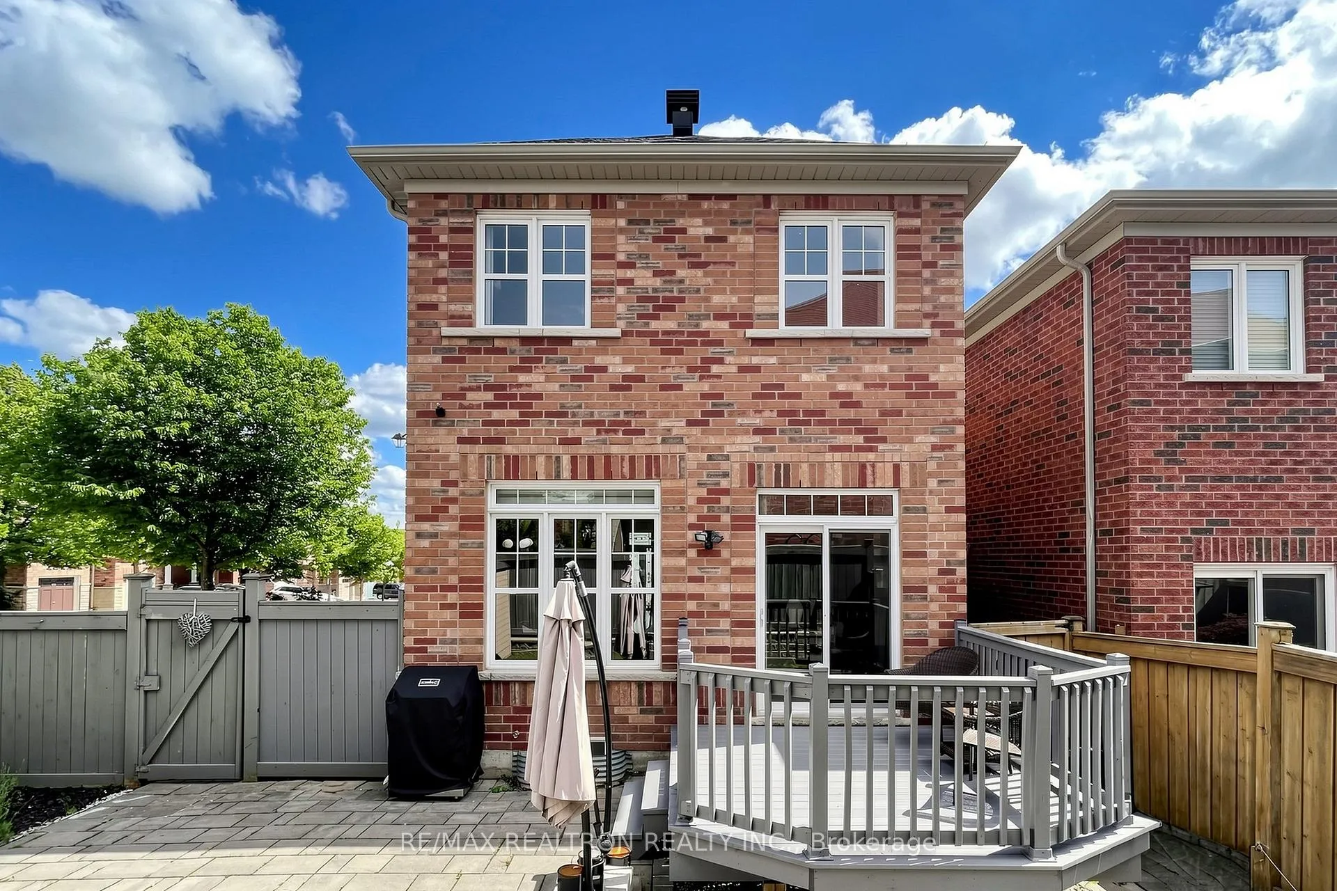Photo 43 of 81 Robert Green Crescent, Vaughan, Patterson — HOMEH