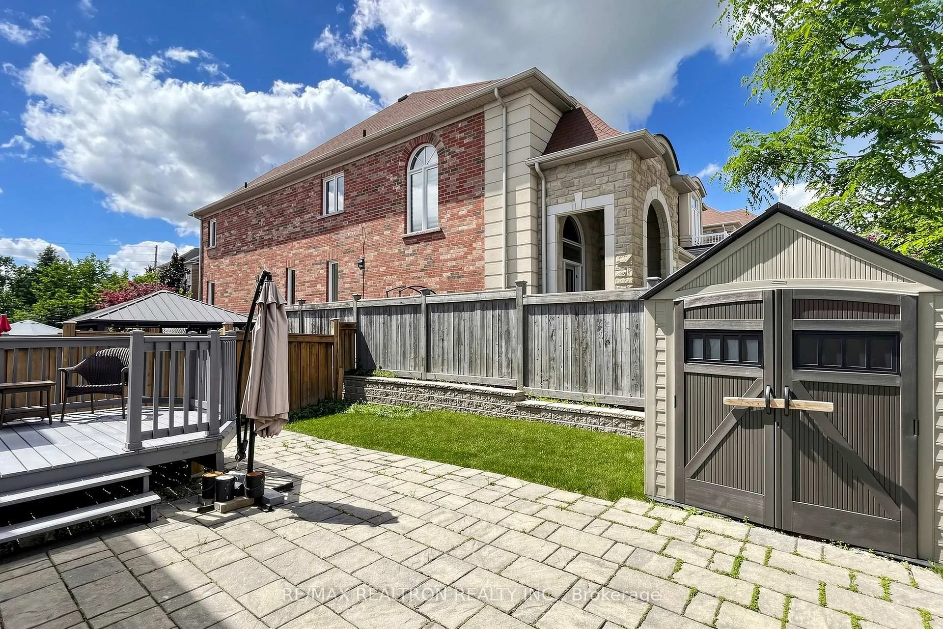 Photo 45 of 81 Robert Green Crescent, Vaughan, Patterson — HOMEH