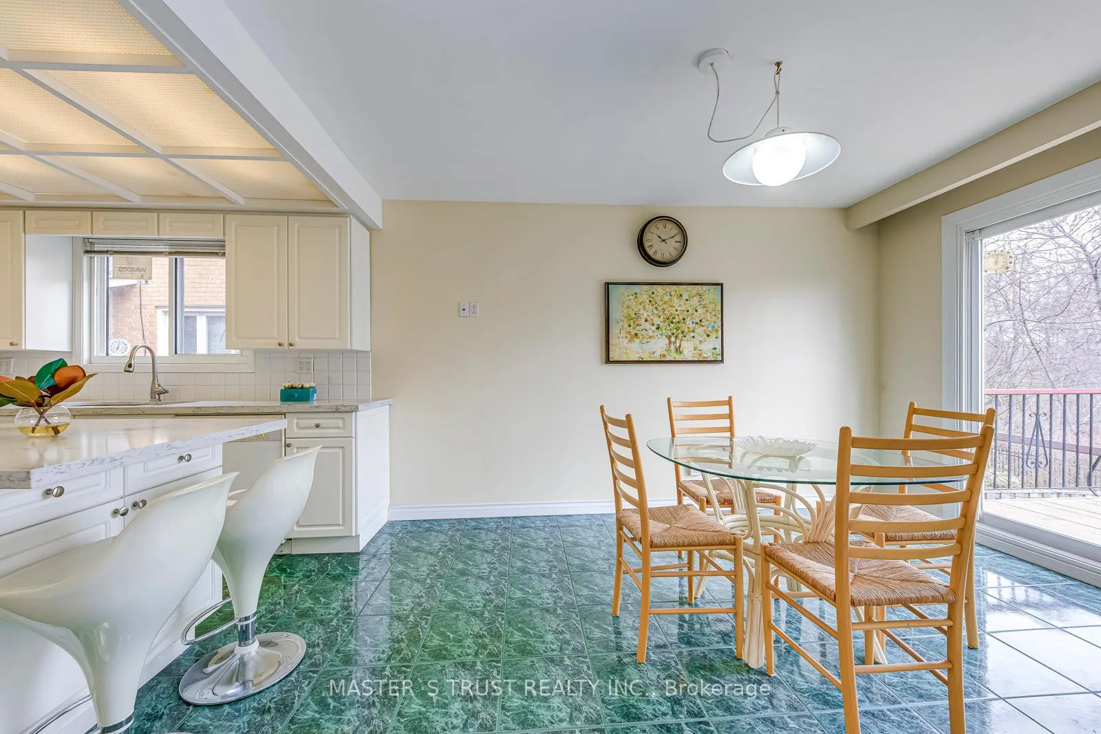 Photo 17 of 2591 Robin Drive, Mississauga, Sheridan — HOMEH