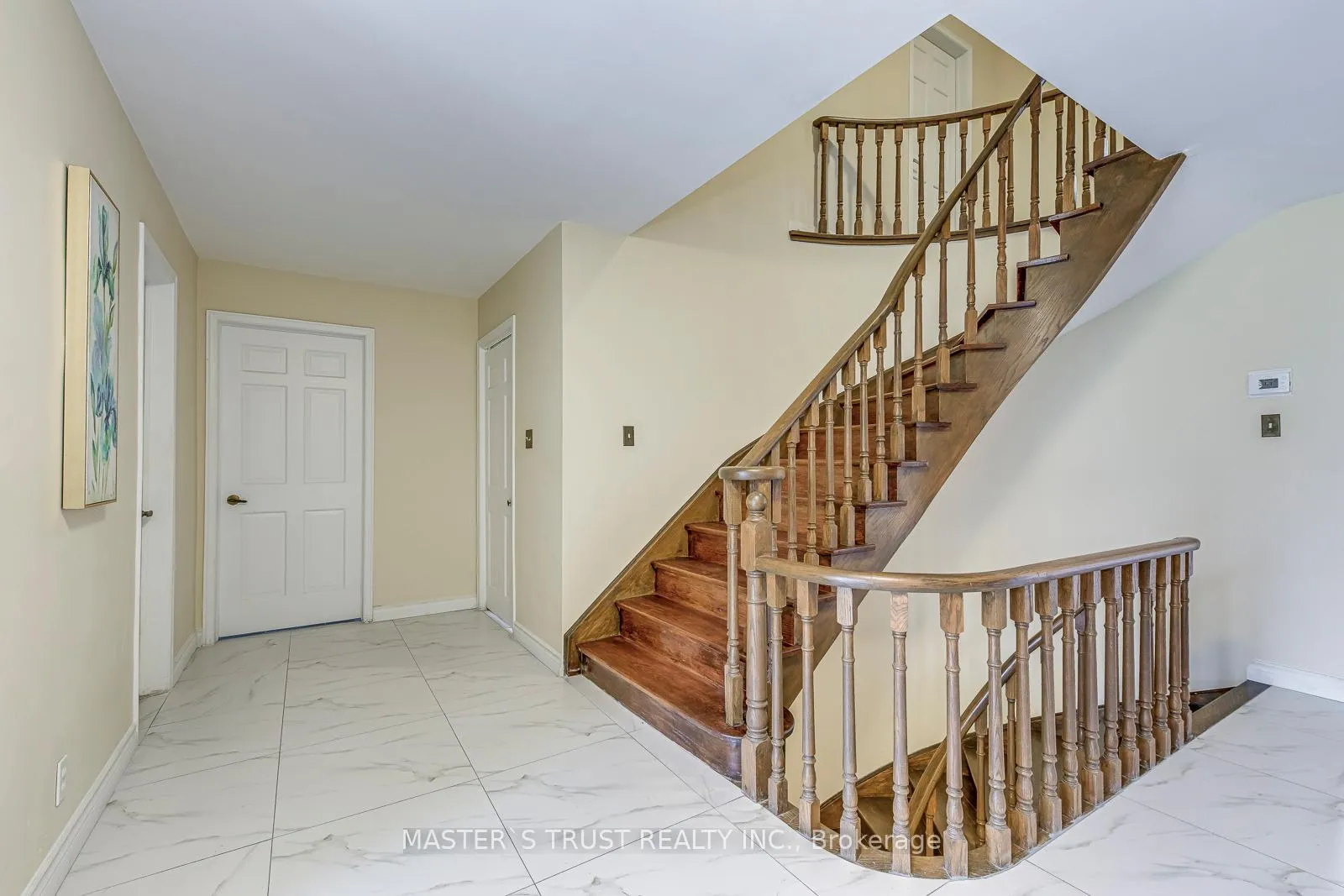 Photo 23 of 2591 Robin Drive, Mississauga, Sheridan — HOMEH
