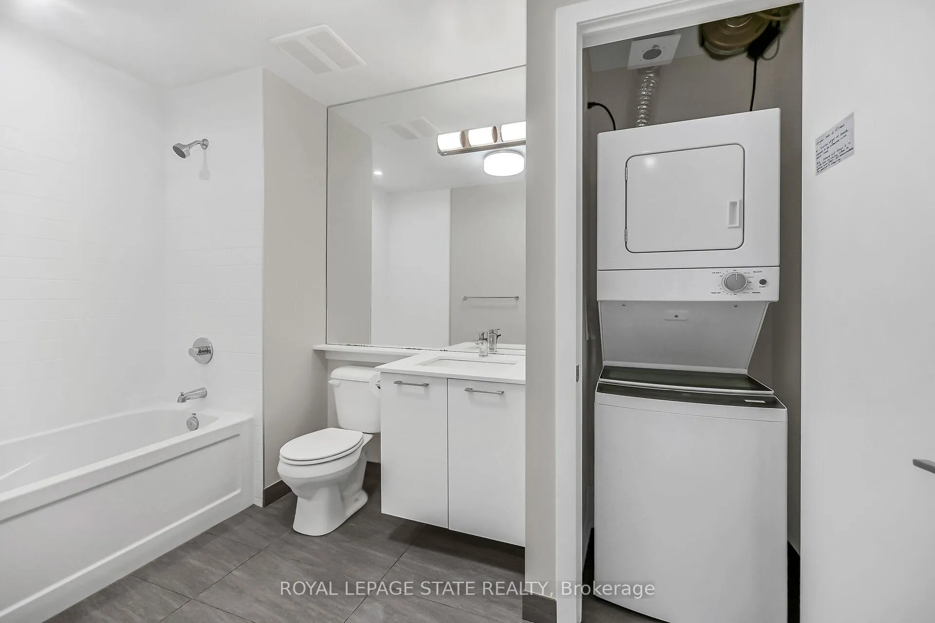 Photo 21 of Unit 307, 455 Charlton Avenue E, Hamilton, Stinson — HOMEH