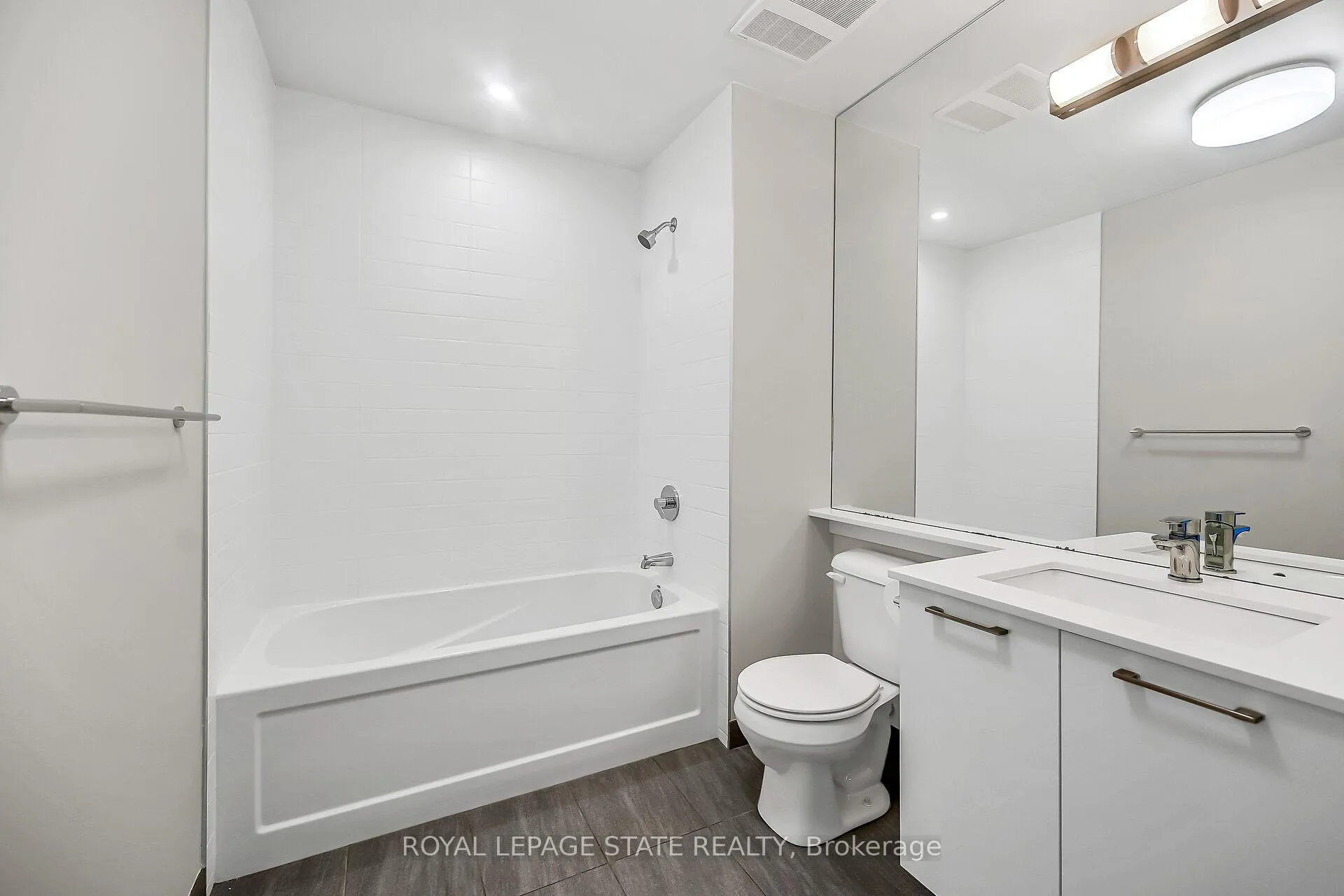 Photo 23 of Unit 307, 455 Charlton Avenue E, Hamilton, Stinson — HOMEH