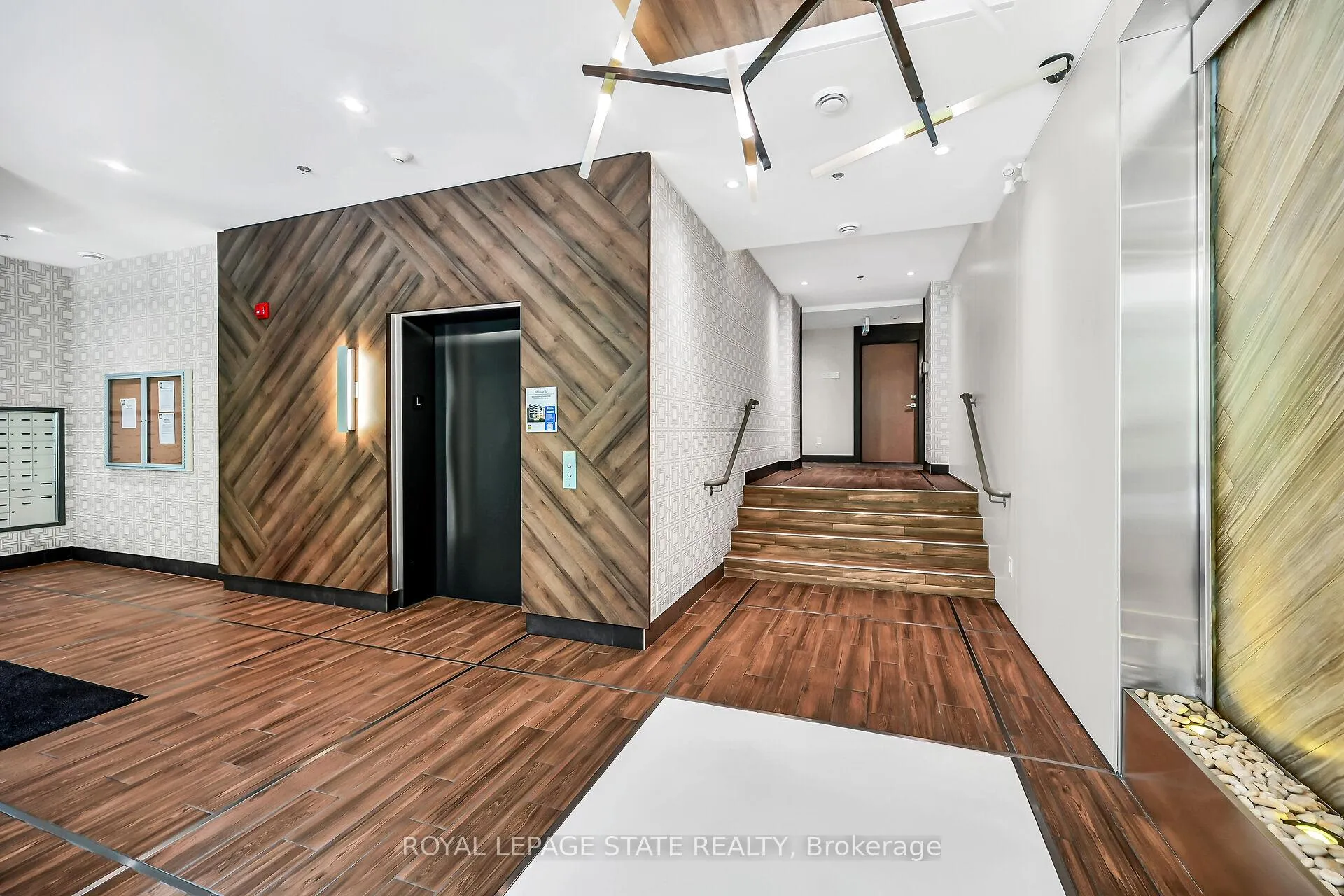 Photo 33 of Unit 307, 455 Charlton Avenue E, Hamilton, Stinson — HOMEH