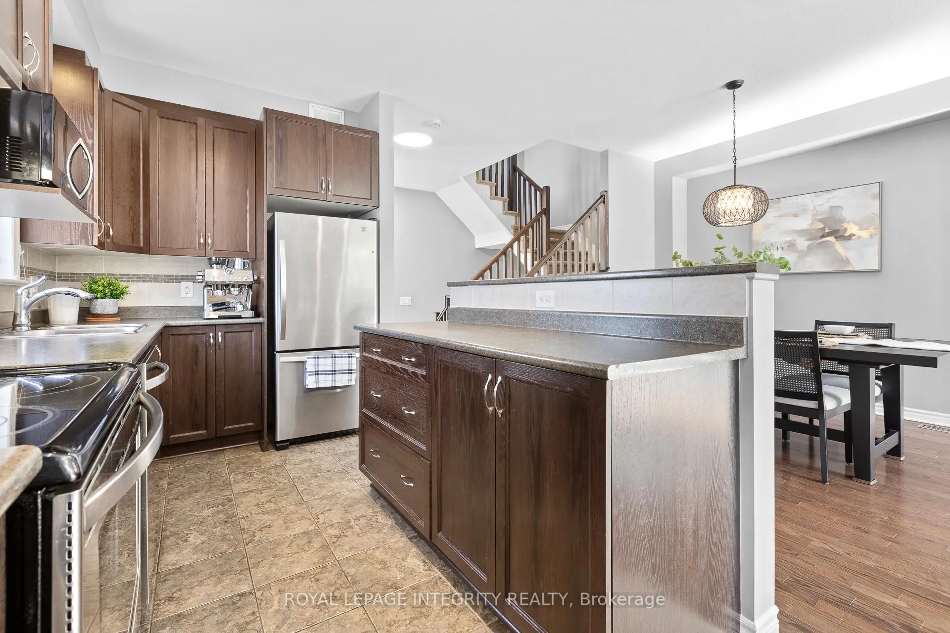 Photo 10 of 179 Flat Sedge Crescent, Ottawa, Blossom Park/Kemp Park/Findlay Creek — HOMEH