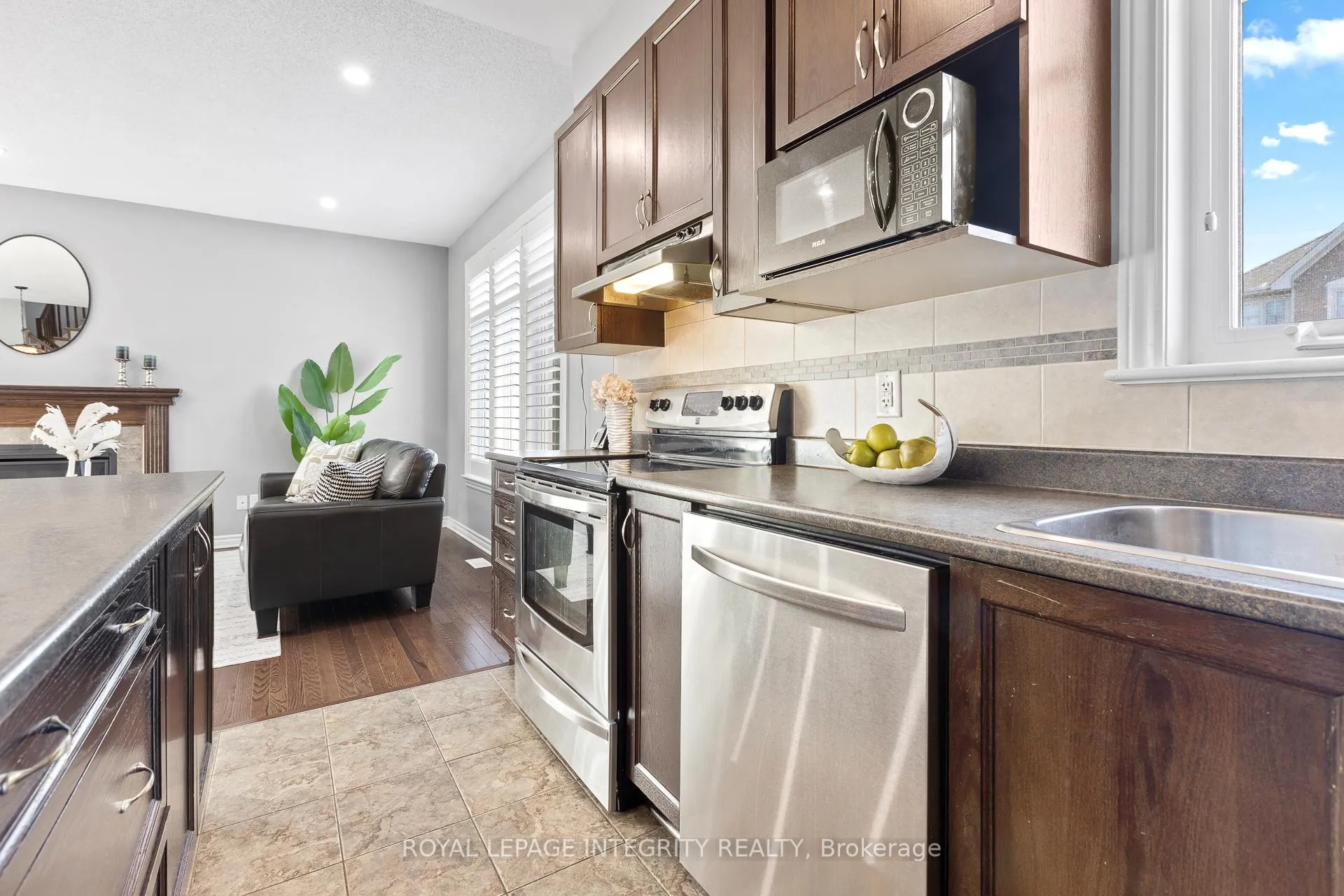 Photo 11 of 179 Flat Sedge Crescent, Ottawa, Blossom Park/Kemp Park/Findlay Creek — HOMEH