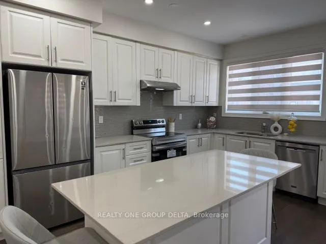 Photo 8 of 6 Quinton Ridge, Brampton, Bram West — HOMEH