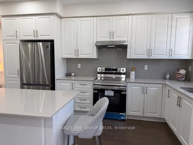 Photo 9 of 6 Quinton Ridge, Brampton, Bram West — HOMEH