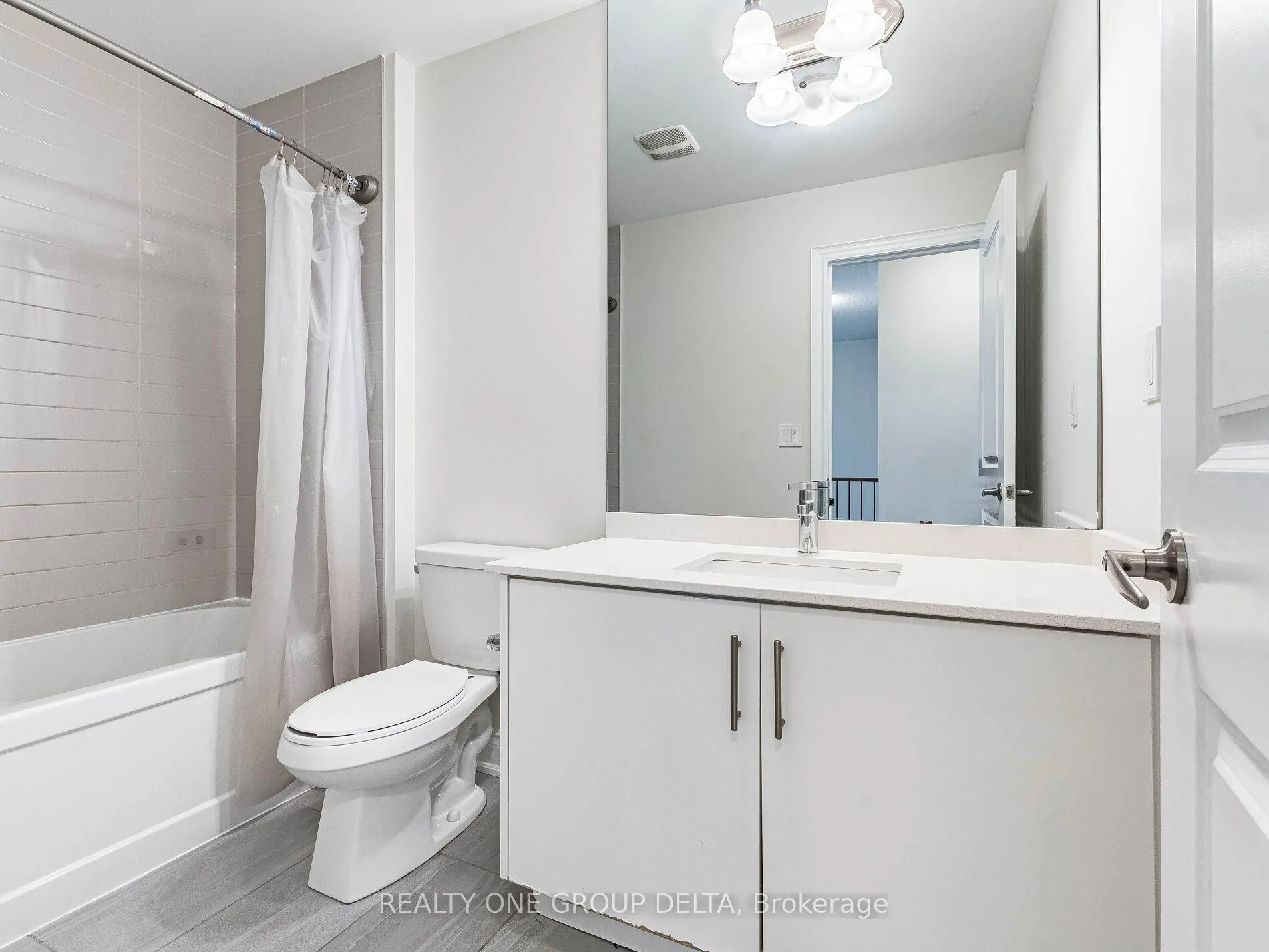 Photo 38 of 6 Quinton Ridge, Brampton, Bram West — HOMEH
