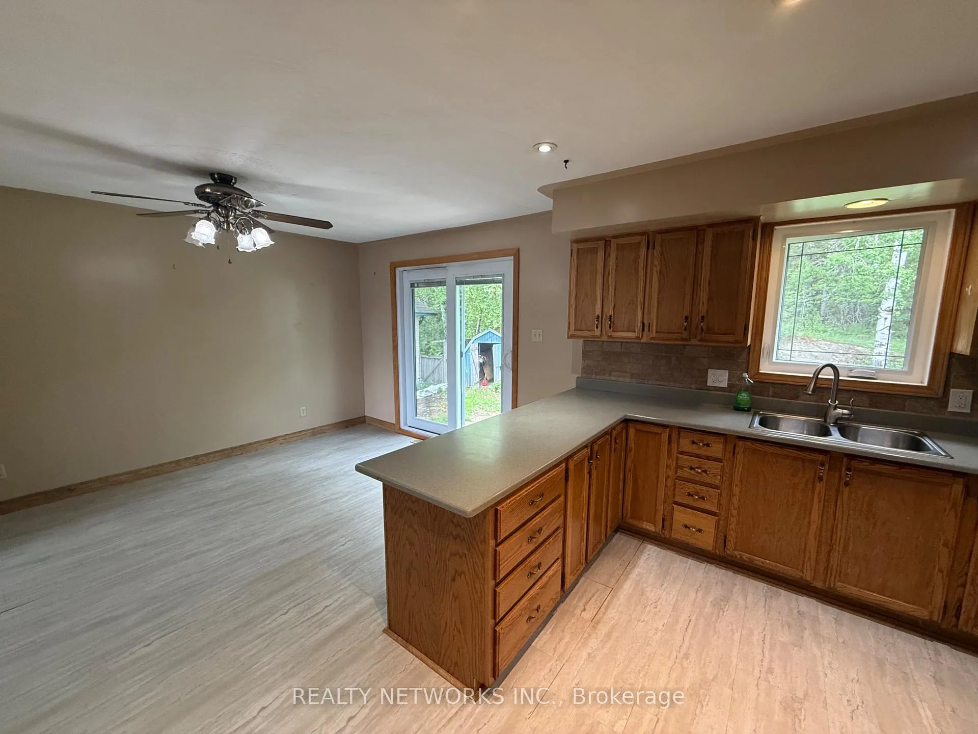 Photo 5 of 144 Renison Avenue, Timmins, Porcupine - West — HOMEH