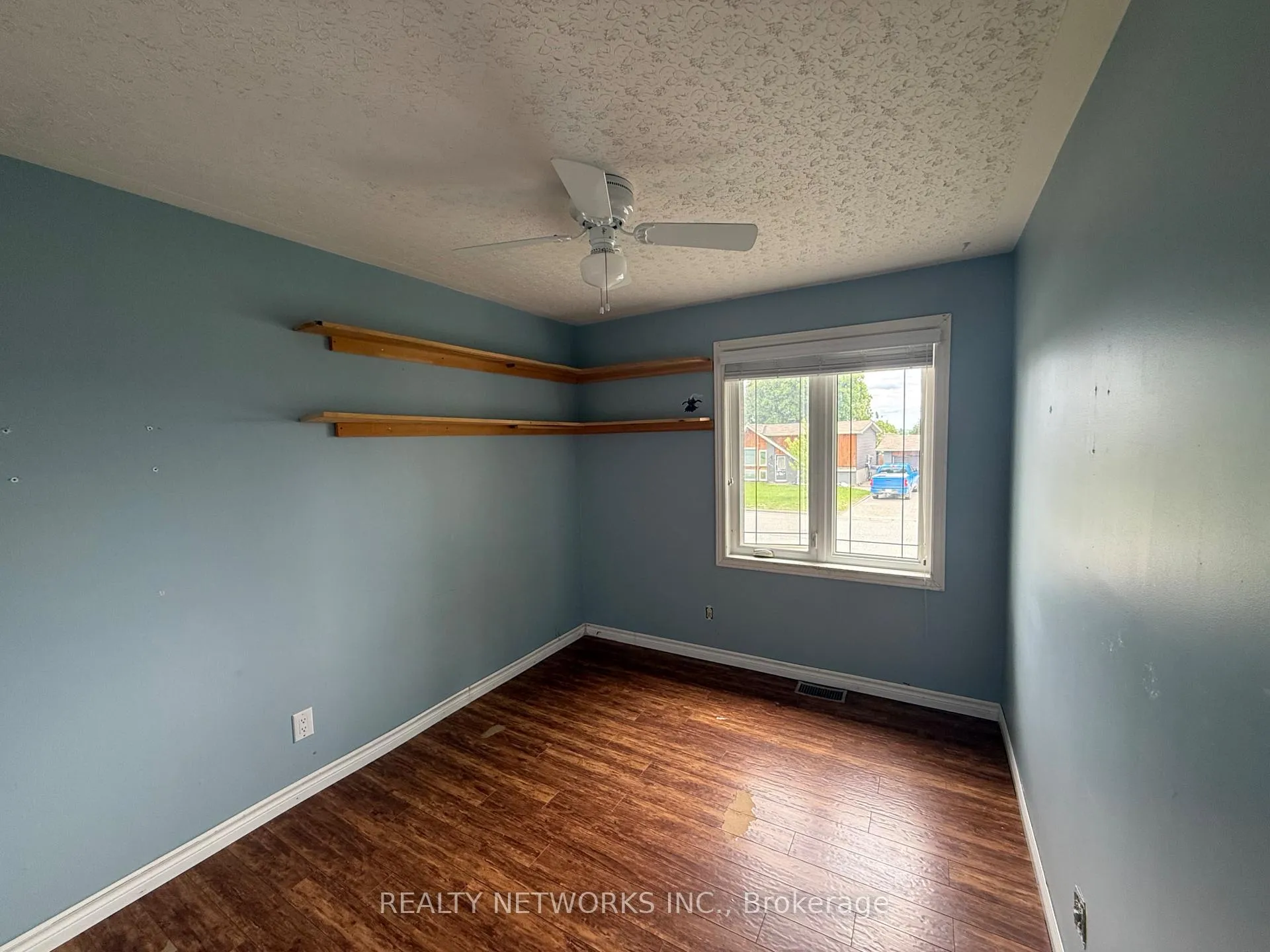 Photo 11 of 144 Renison Avenue, Timmins, Porcupine - West — HOMEH