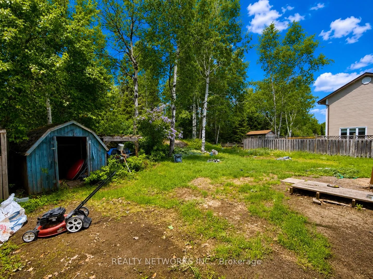 Photo 16 of 144 Renison Avenue, Timmins, Porcupine - West — HOMEH