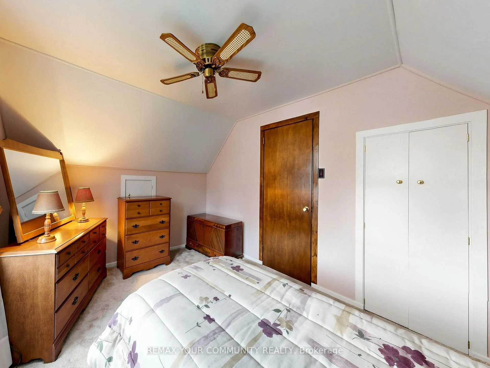 Photo 30 of 17 Colborne Street E, Kawartha Lakes, Lindsay — HOMEH