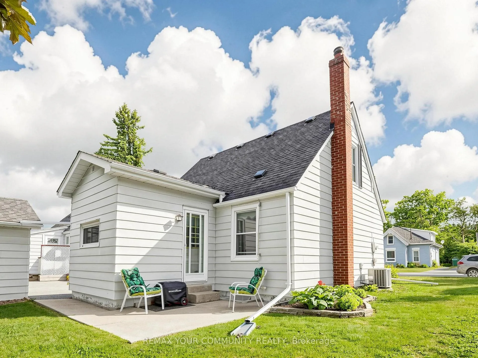 Photo 37 of 17 Colborne Street E, Kawartha Lakes, Lindsay — HOMEH