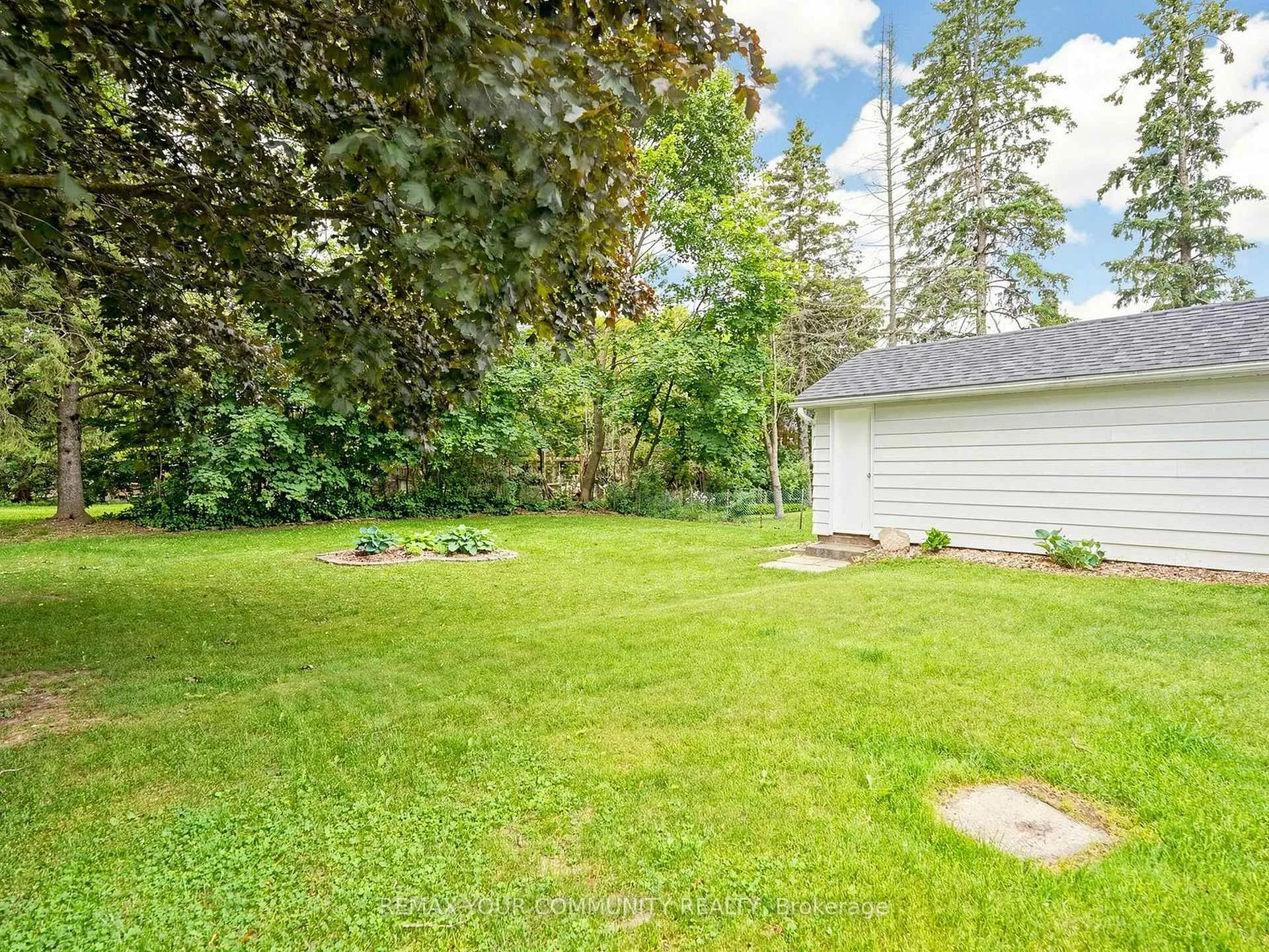 Photo 46 of 17 Colborne Street E, Kawartha Lakes, Lindsay — HOMEH