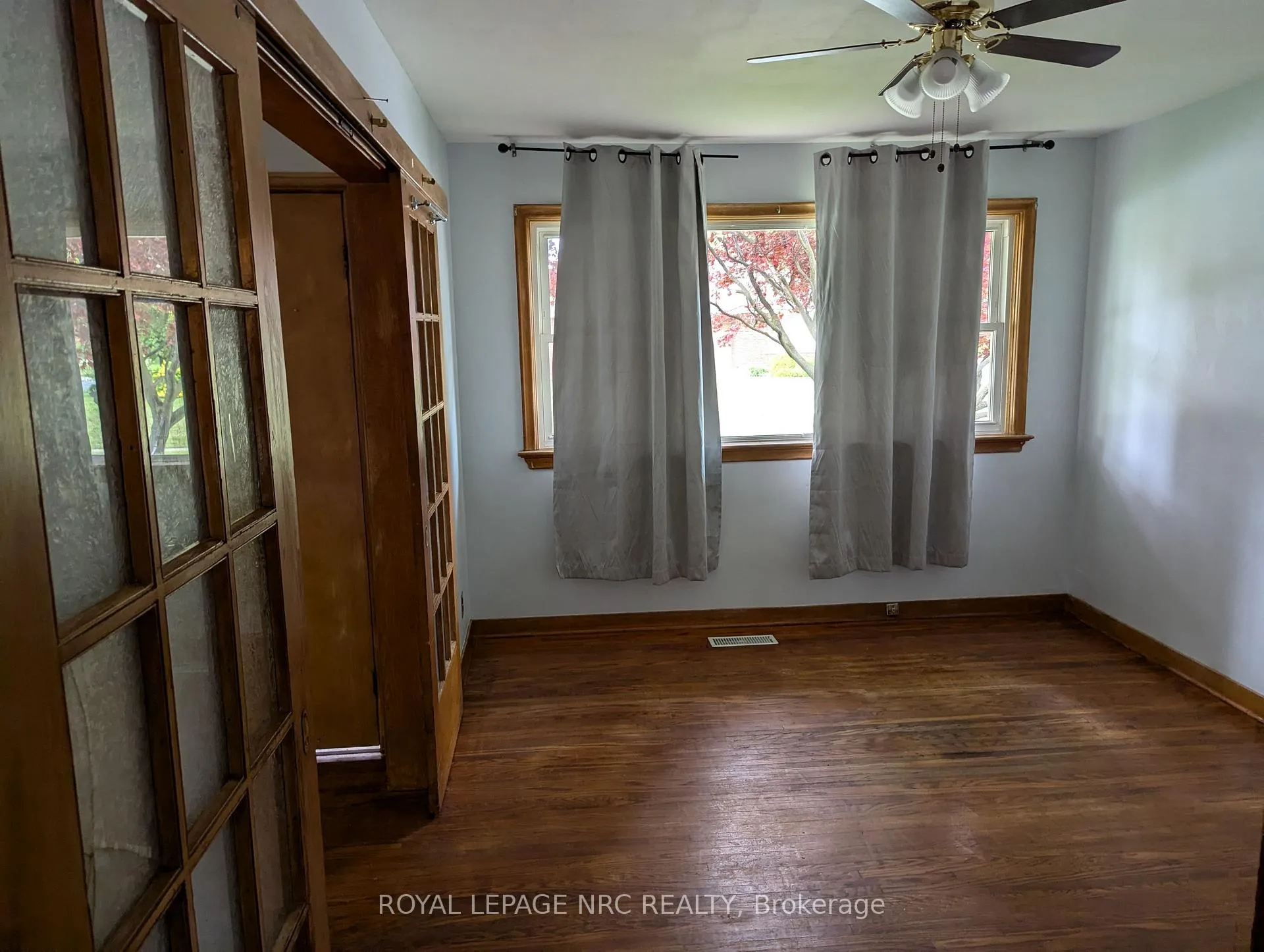 Photo 11 of 6094 Stevens Street, Niagara Falls, Cherrywood — HOMEH