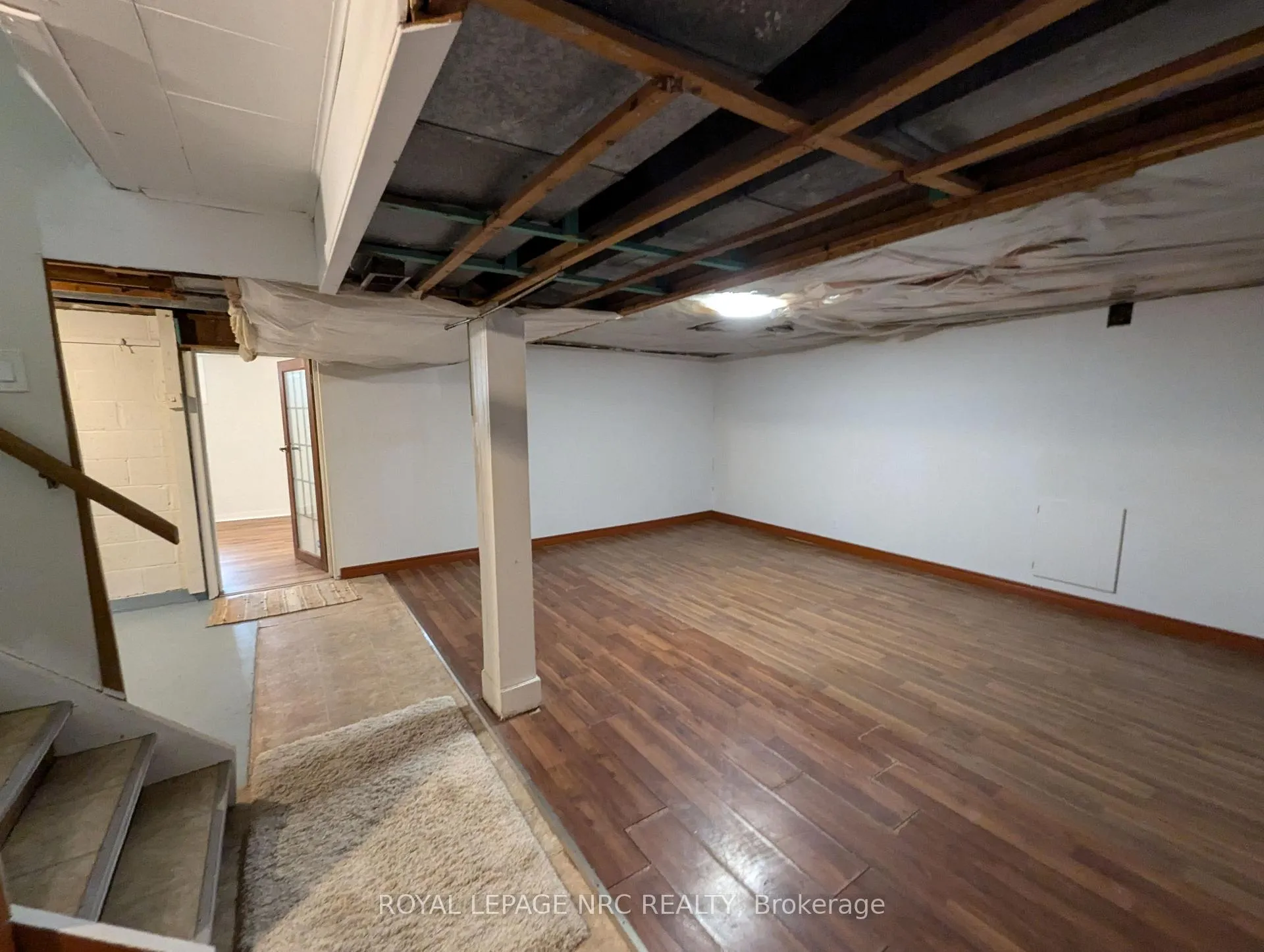 Photo 23 of 6094 Stevens Street, Niagara Falls, Cherrywood — HOMEH