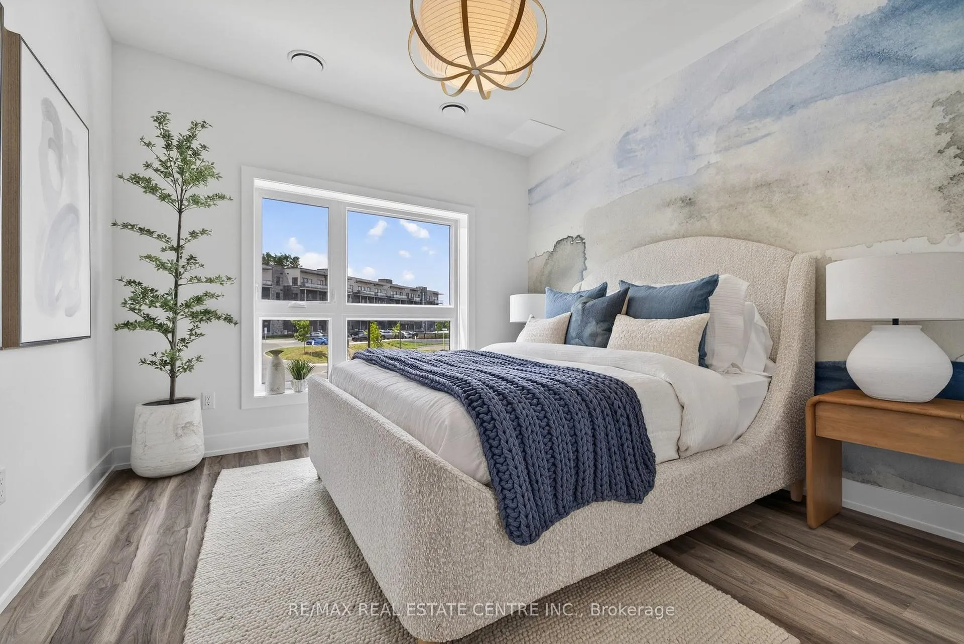 Photo 8 of Unit 205, 1100 Lackner Place, Kitchener, Grand River North — HOMEH