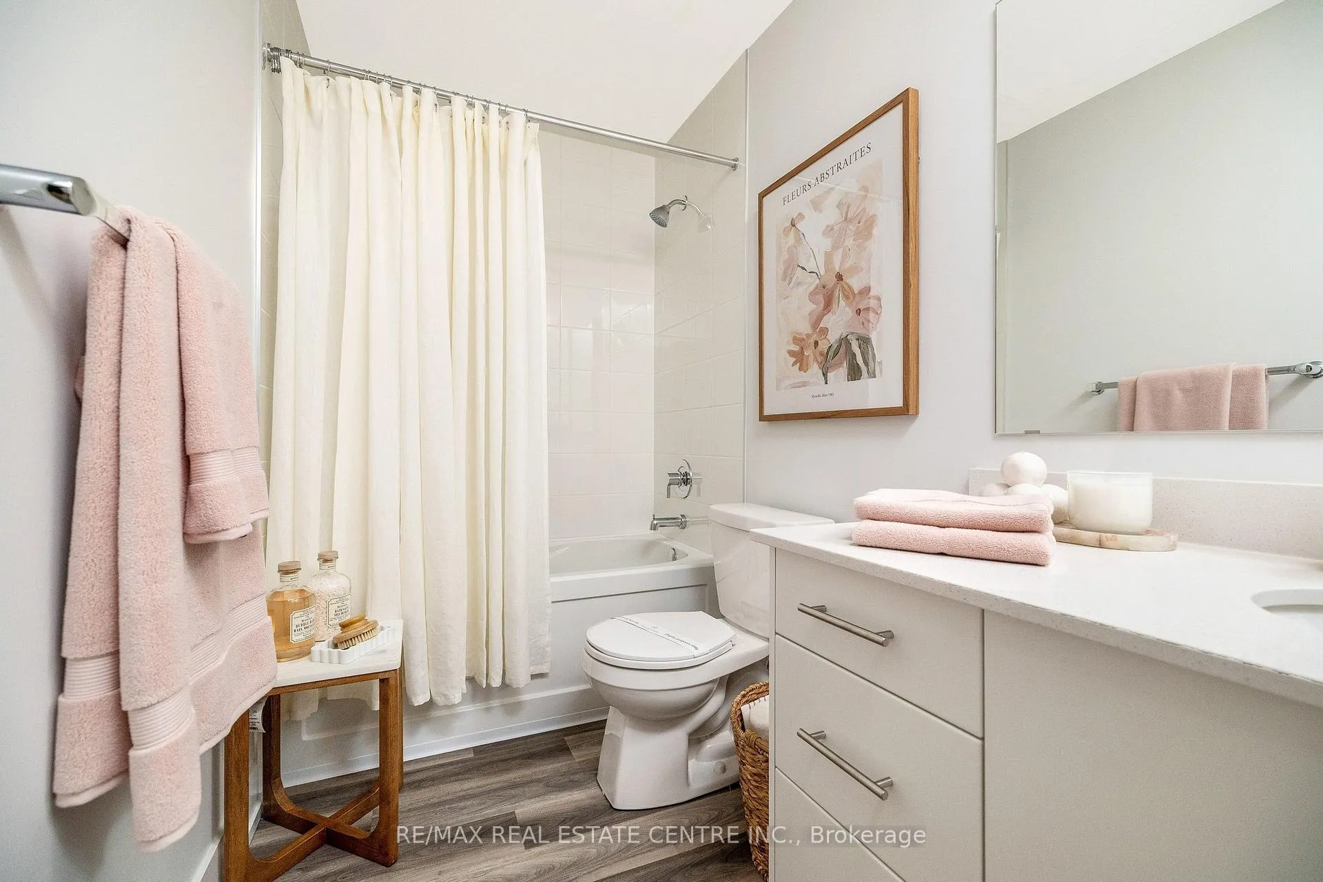 Photo 8 of Unit 114, 1100 Lackner Place, Kitchener, Grand River North — HOMEH