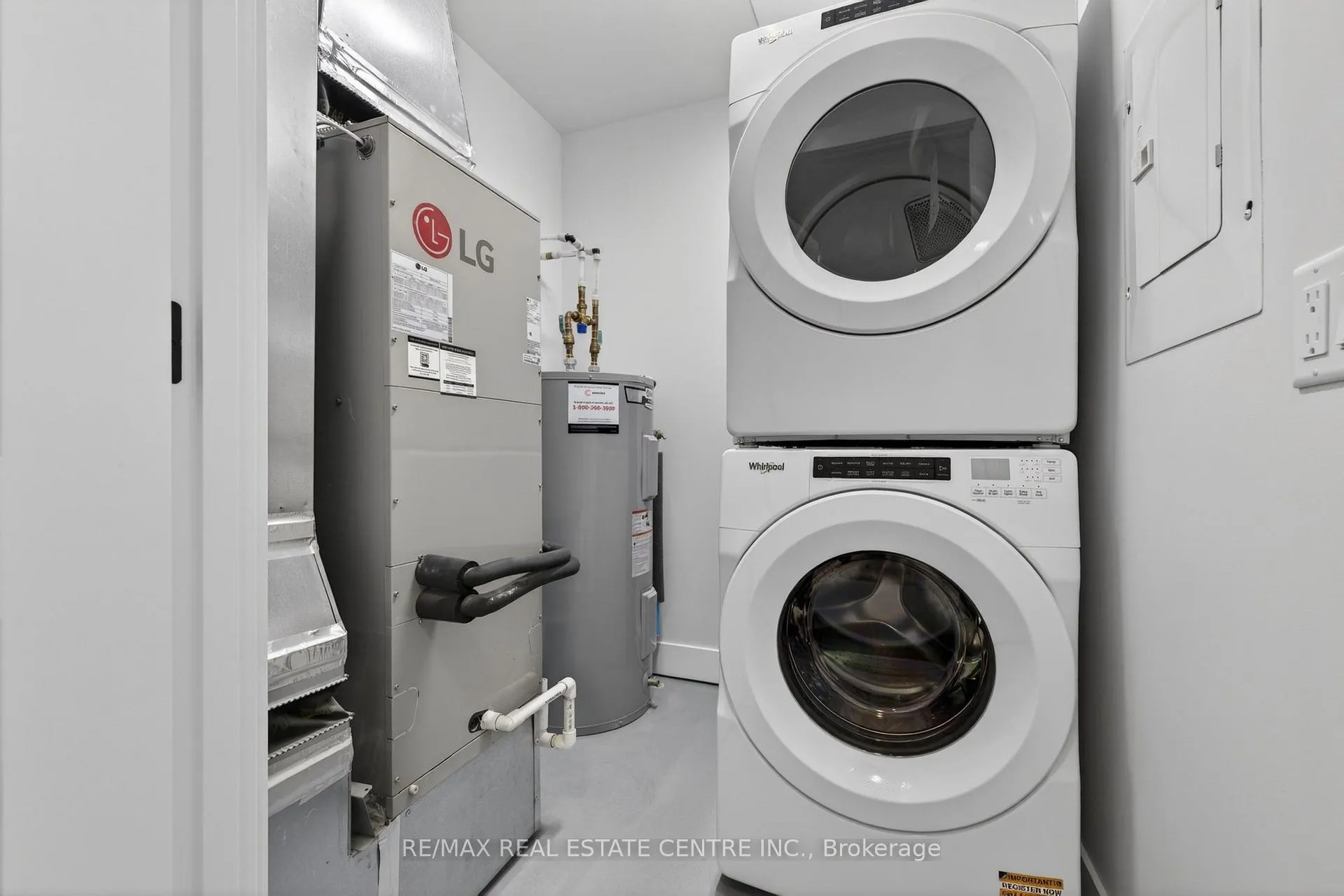 Photo 10 of Unit 114, 1100 Lackner Place, Kitchener, Grand River North — HOMEH