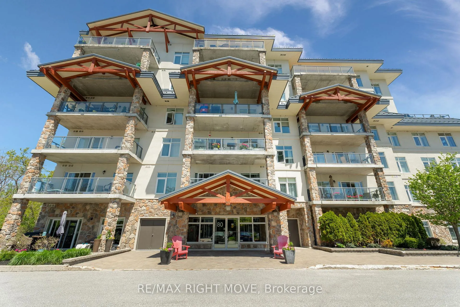 Photo 16 of Unit 402, 80 Orchard Point Road, Orillia — HOMEH
