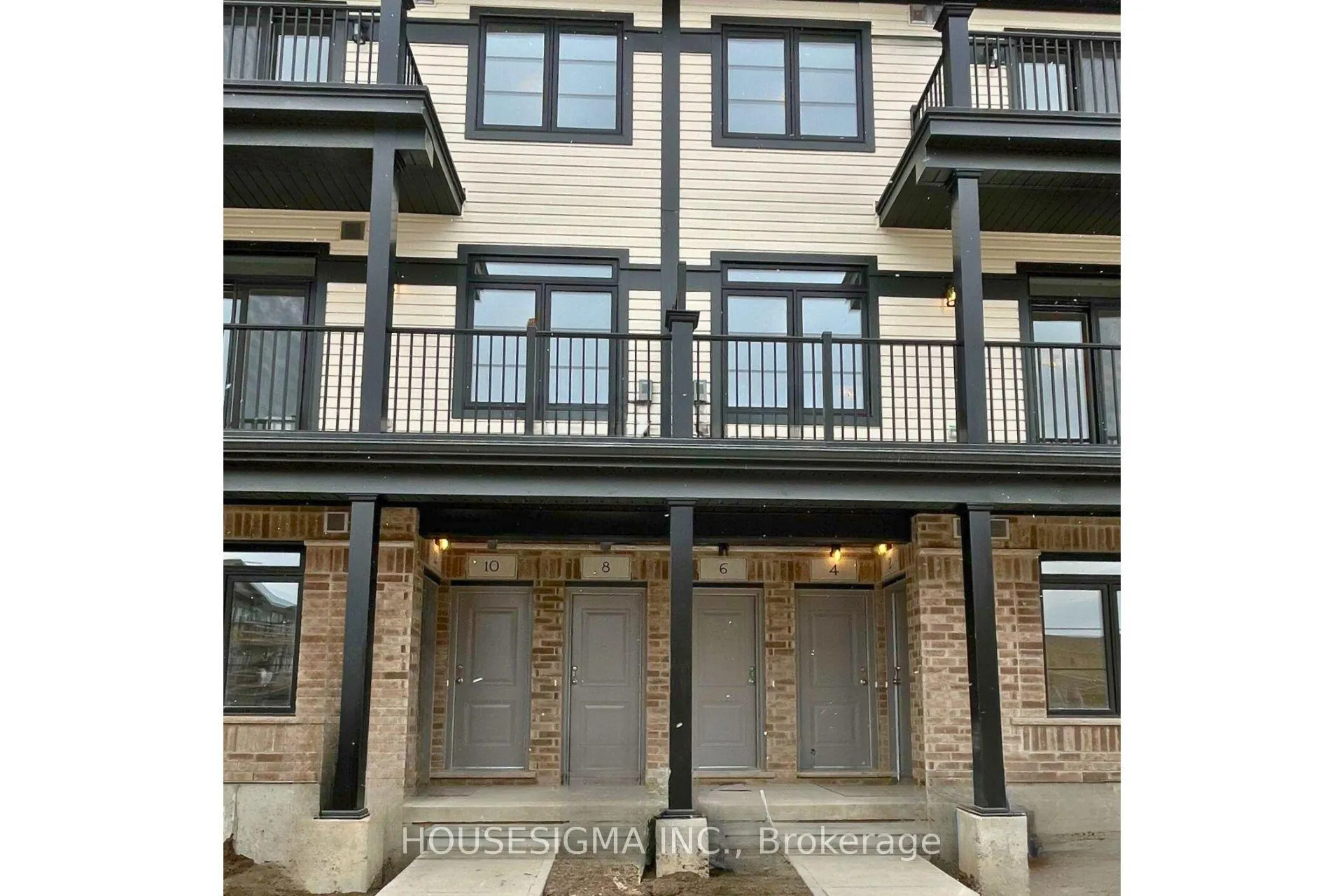 Photo 12 of 8 Lomond Lane, Kitchener — HOMEH