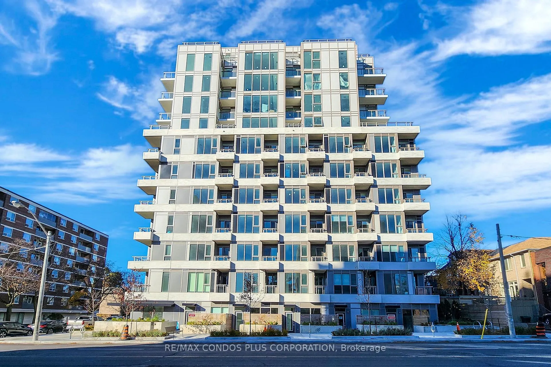 Photo 2 of Unit 610, 1 Cardiff Street, Toronto, Mount Pleasant East — HOMEH