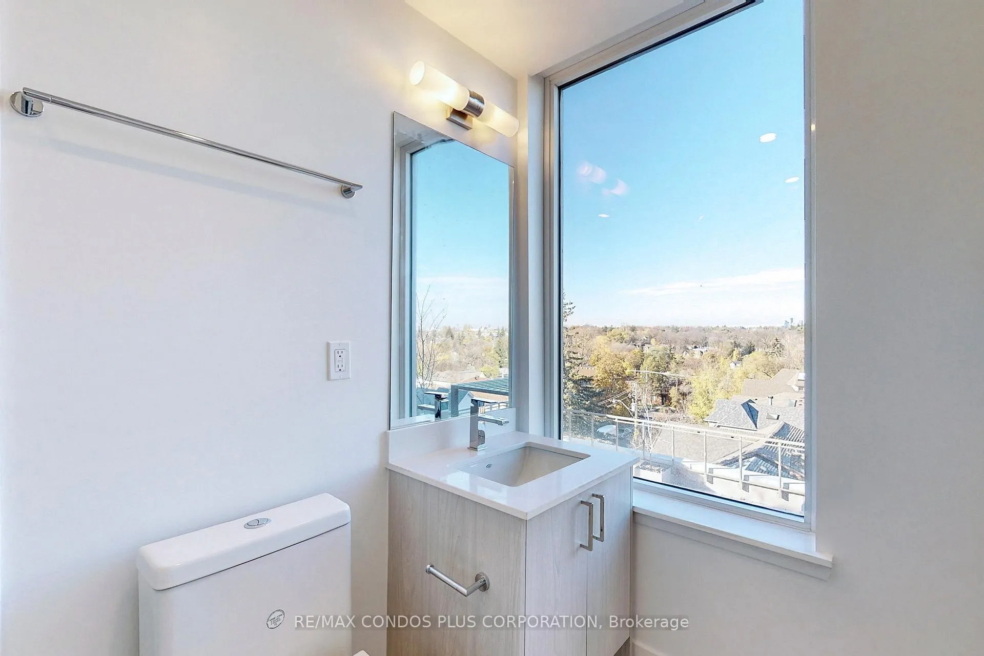 Photo 21 of Unit 610, 1 Cardiff Street, Toronto, Mount Pleasant East — HOMEH