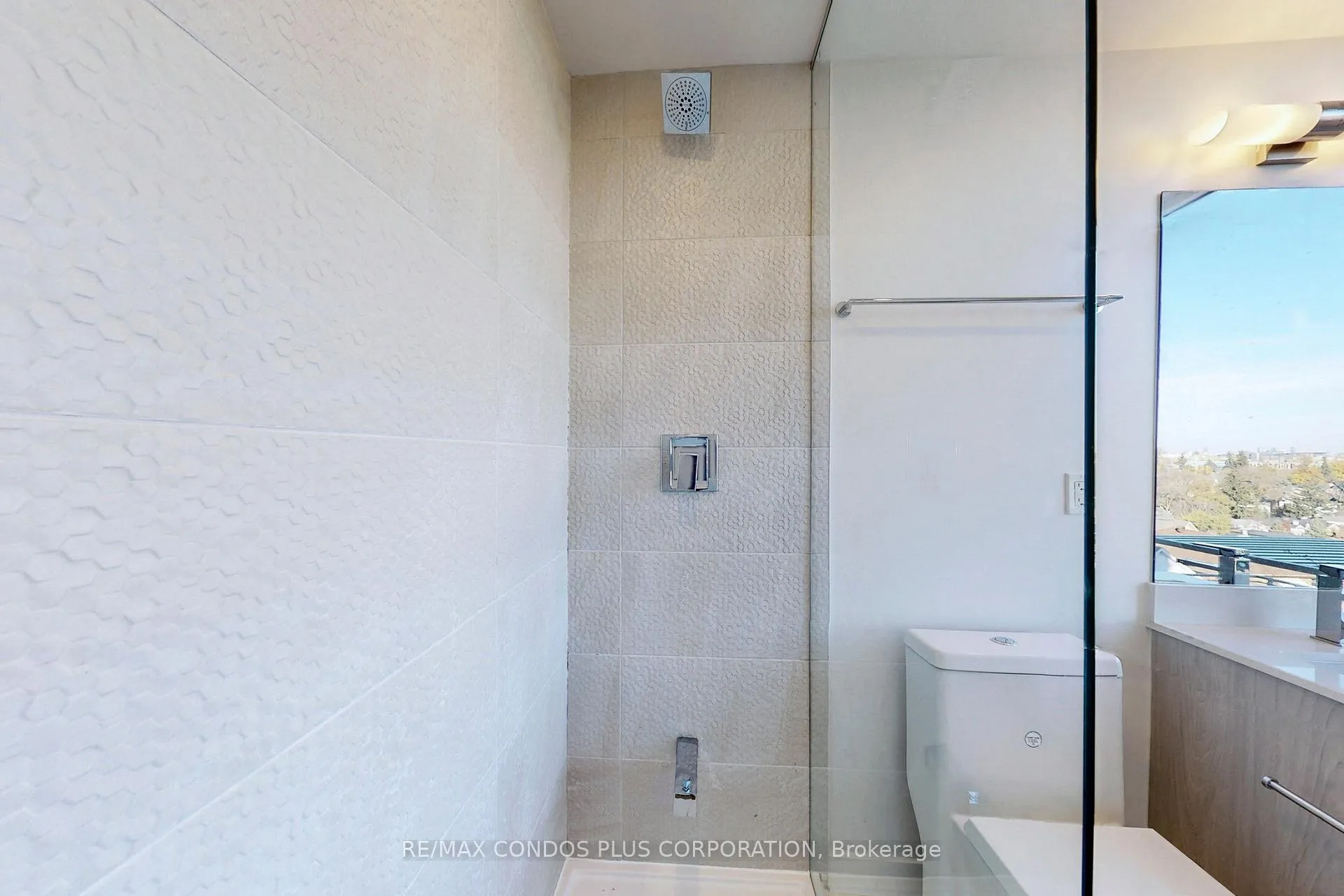 Photo 22 of Unit 610, 1 Cardiff Street, Toronto, Mount Pleasant East — HOMEH