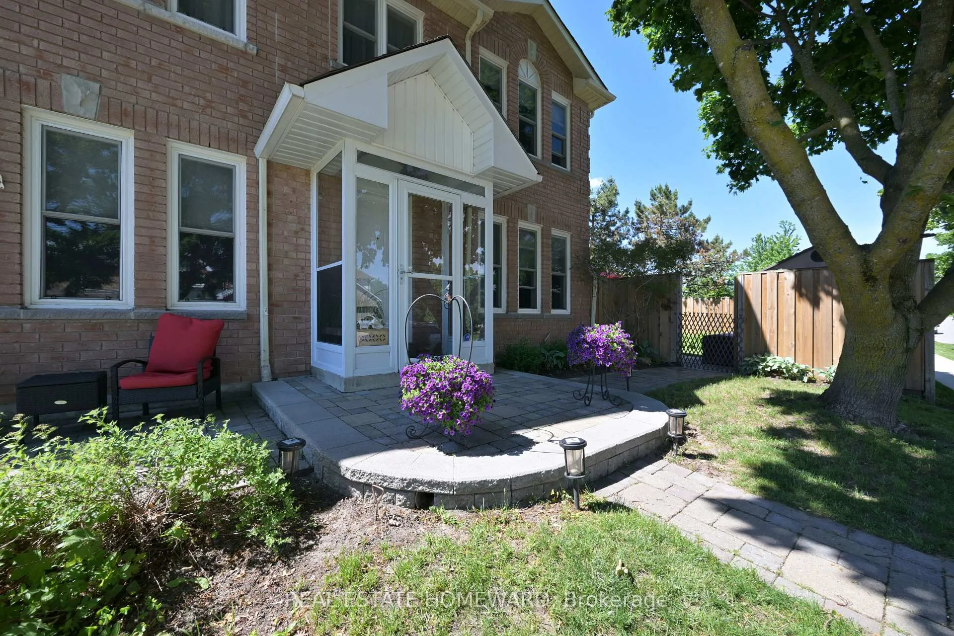 Photo 4 of 2188 Ferguson Street, Innisfil, Alcona — HOMEH