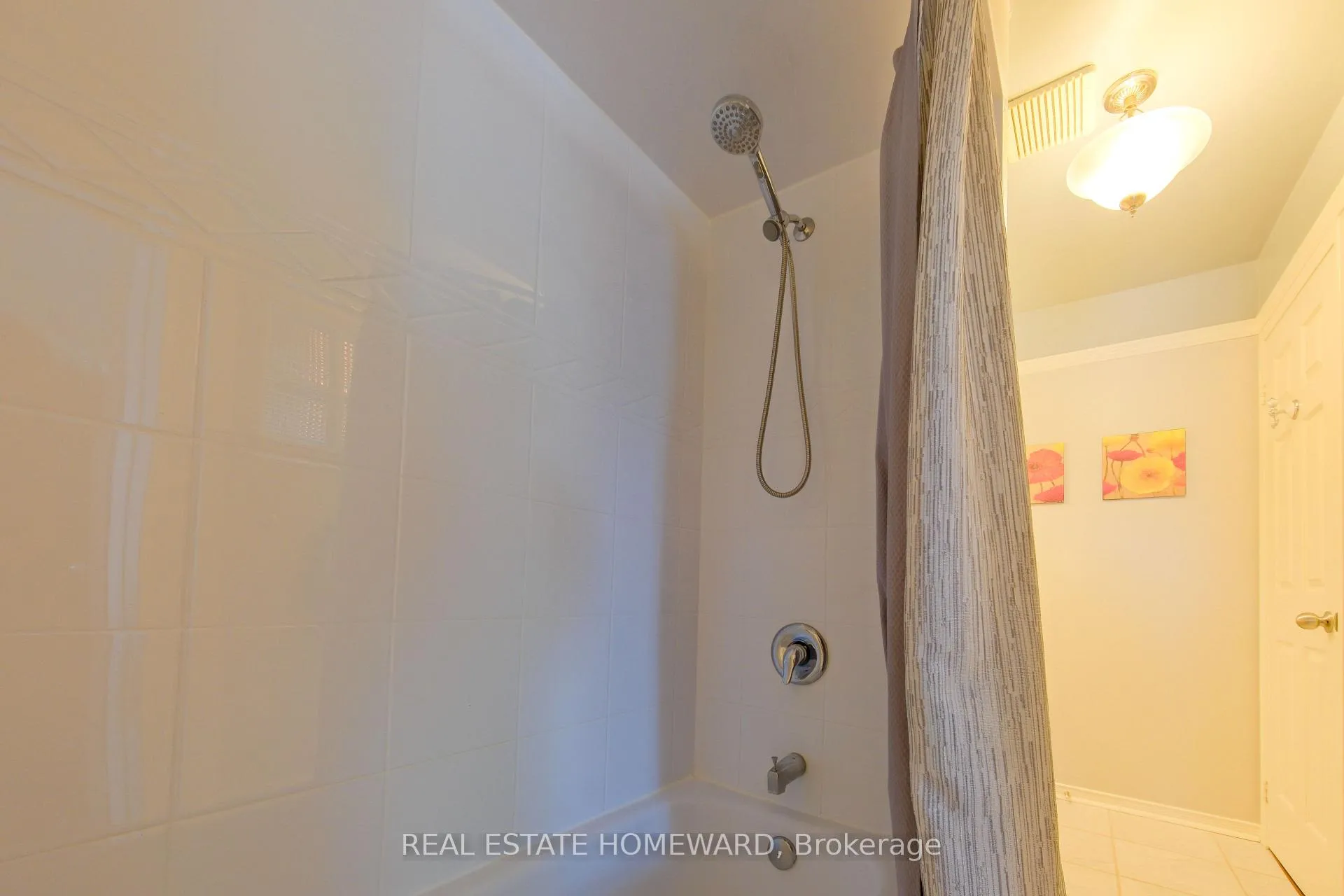 Photo 24 of 2188 Ferguson Street, Innisfil, Alcona — HOMEH