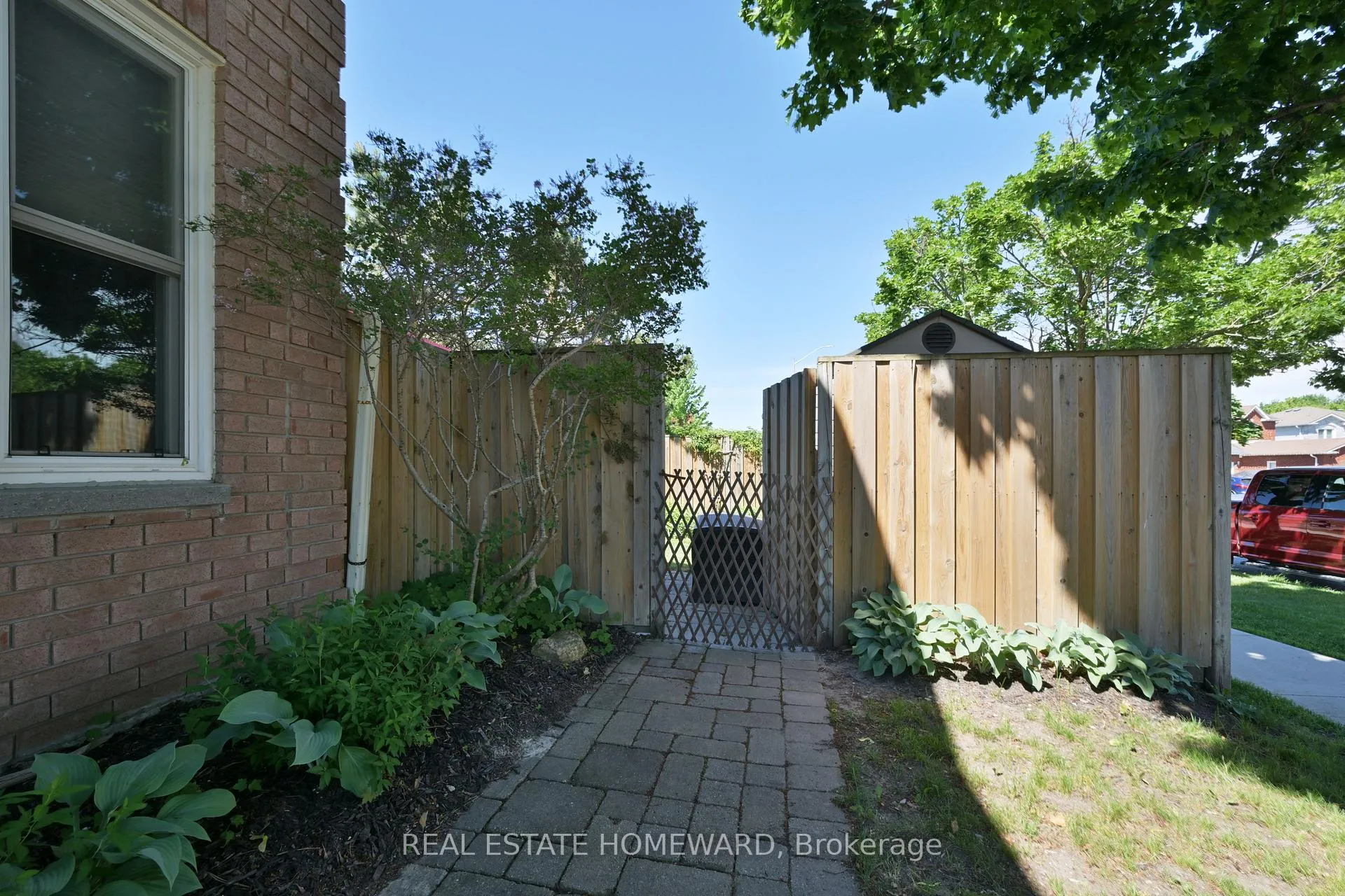 Photo 40 of 2188 Ferguson Street, Innisfil, Alcona — HOMEH