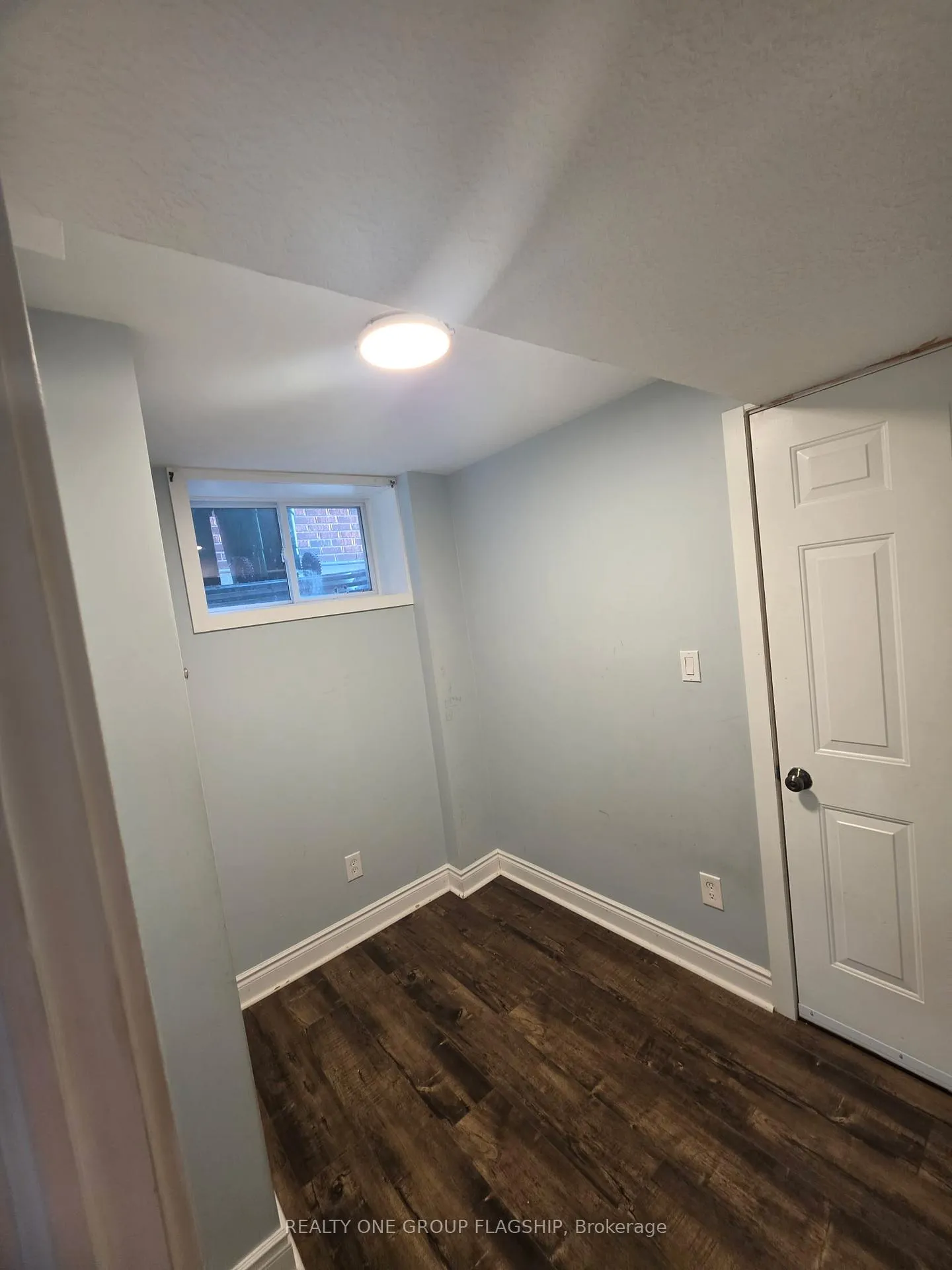 Photo 10 of Unit Basement, 218 Tremaine Crescent, Kitchener, Idlewood — HOMEH