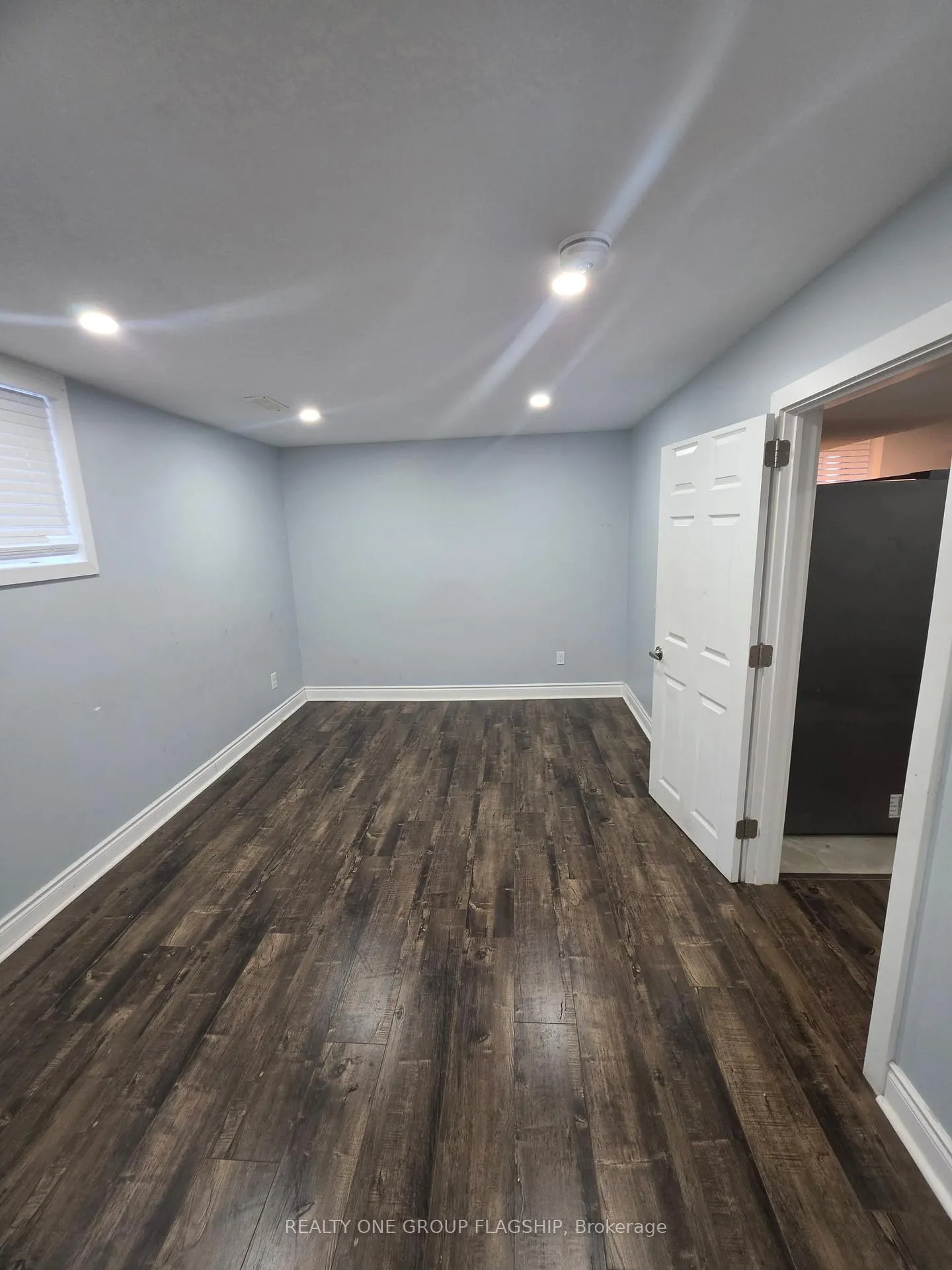 Photo 21 of Unit Basement, 218 Tremaine Crescent, Kitchener, Idlewood — HOMEH