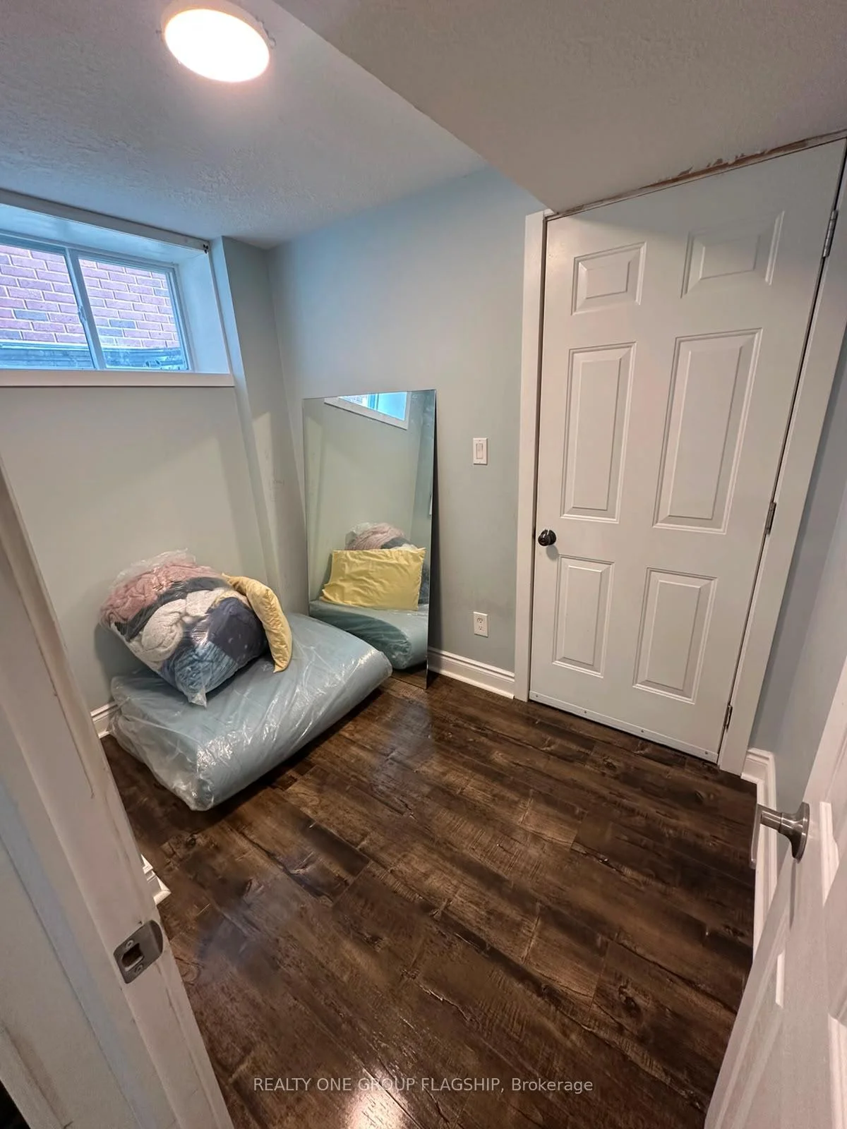 Photo 30 of Unit Basement, 218 Tremaine Crescent, Kitchener, Idlewood — HOMEH