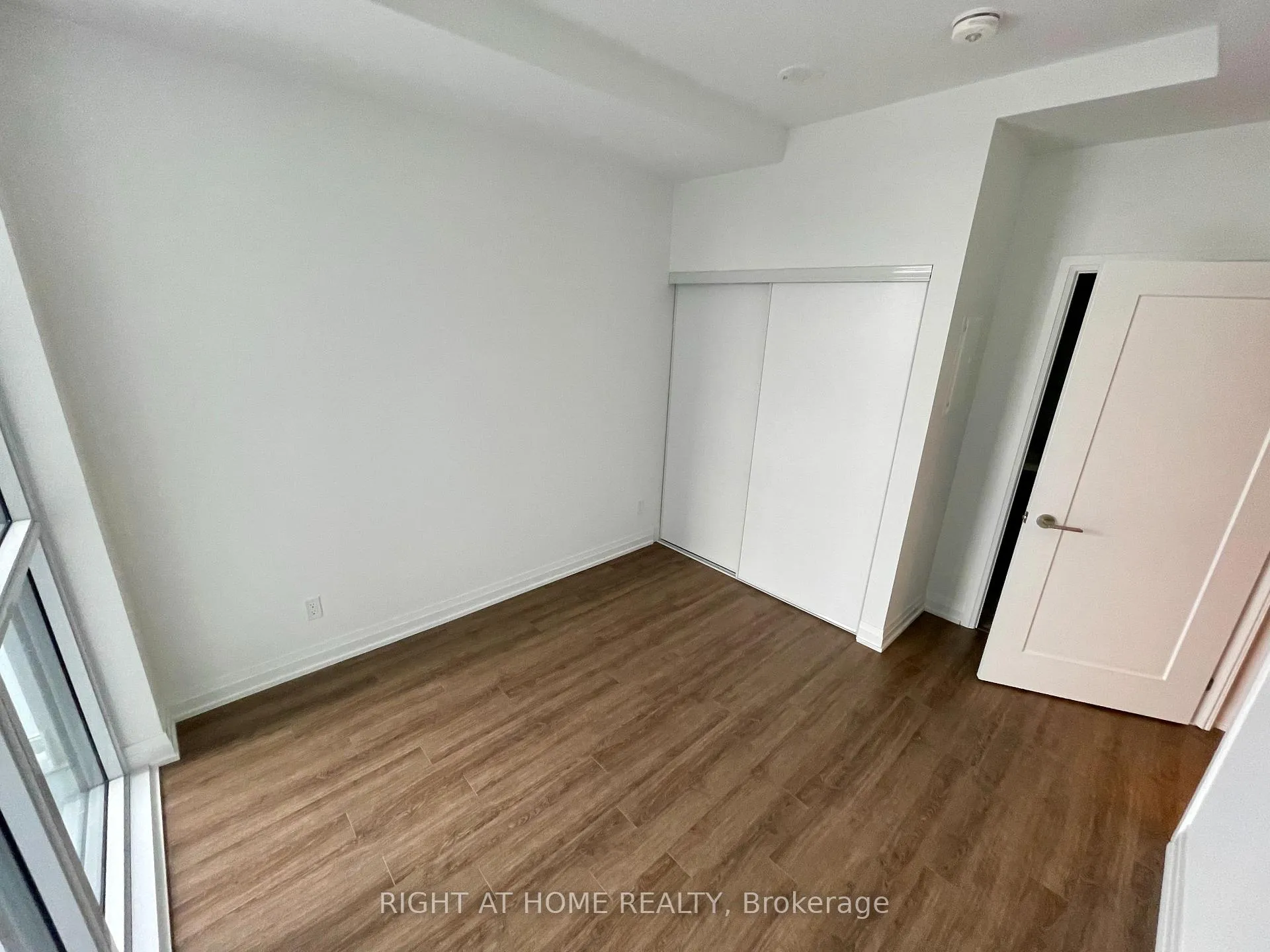 Photo 17 of Unit 518, 286 Main Street, Toronto, East End-Danforth — HOMEH