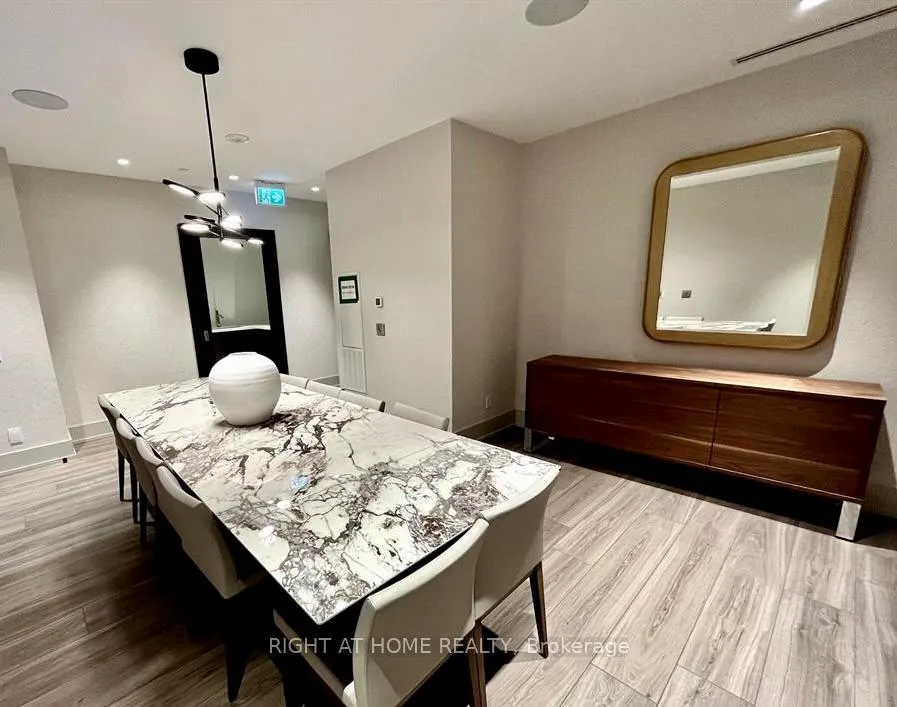 Photo 42 of Unit 518, 286 Main Street, Toronto, East End-Danforth — HOMEH