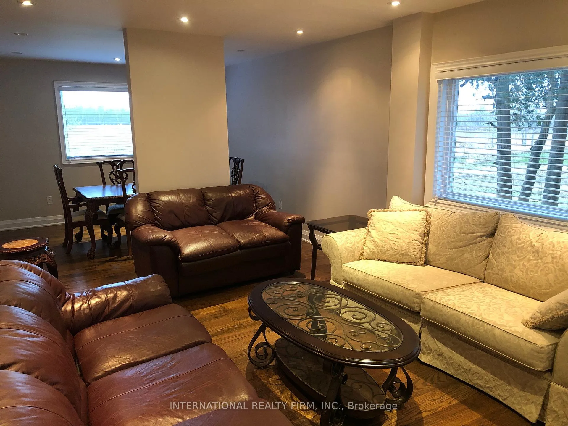 Photo 5 of 489 Kemp Road W, Grimsby, Grimsby Escarpment — HOMEH