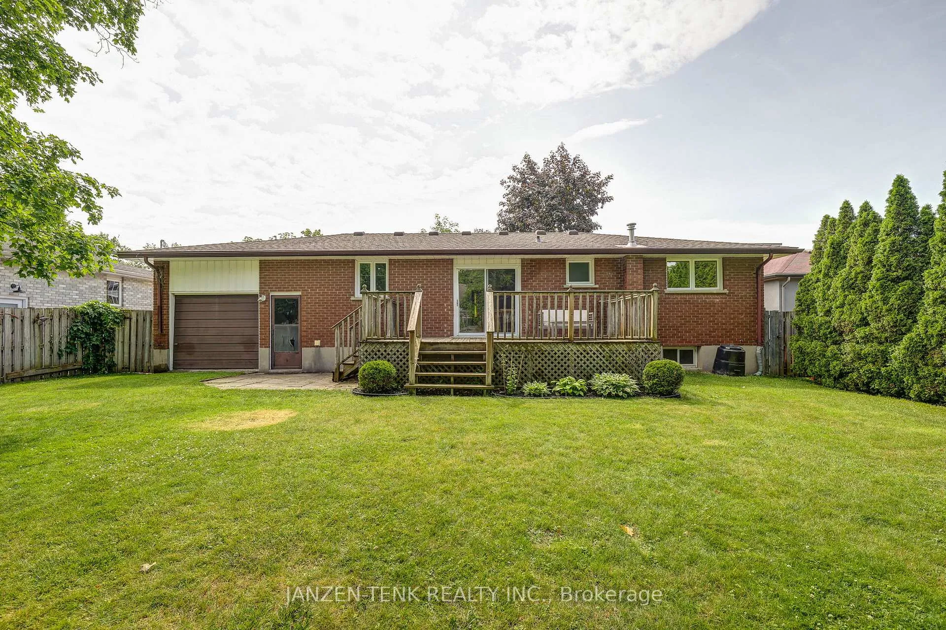 Photo 11 of 17 St Andrew Street, Aylmer — HOMEH