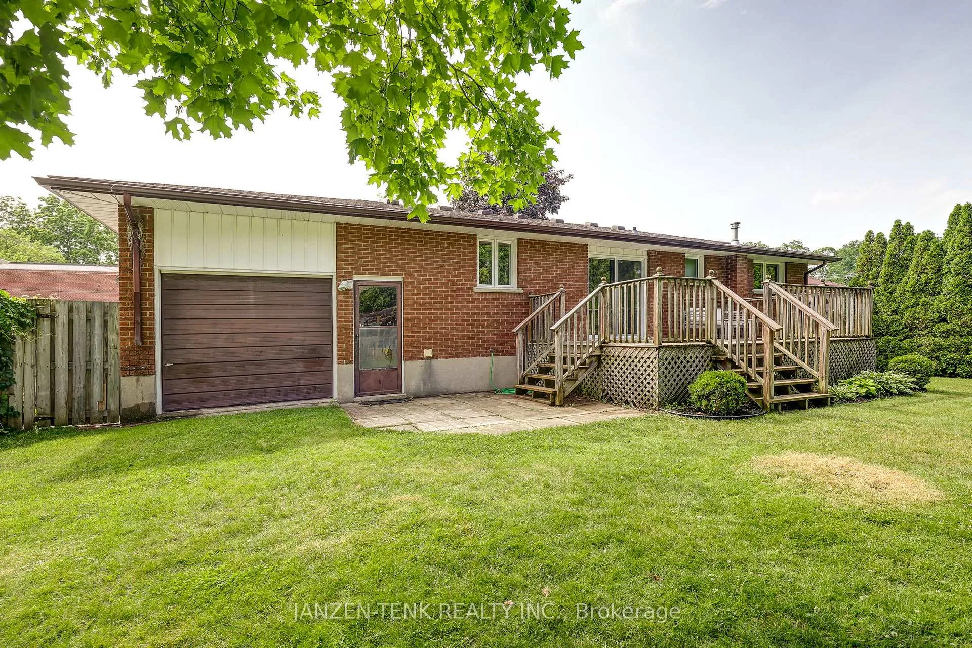 Photo 12 of 17 St Andrew Street, Aylmer — HOMEH