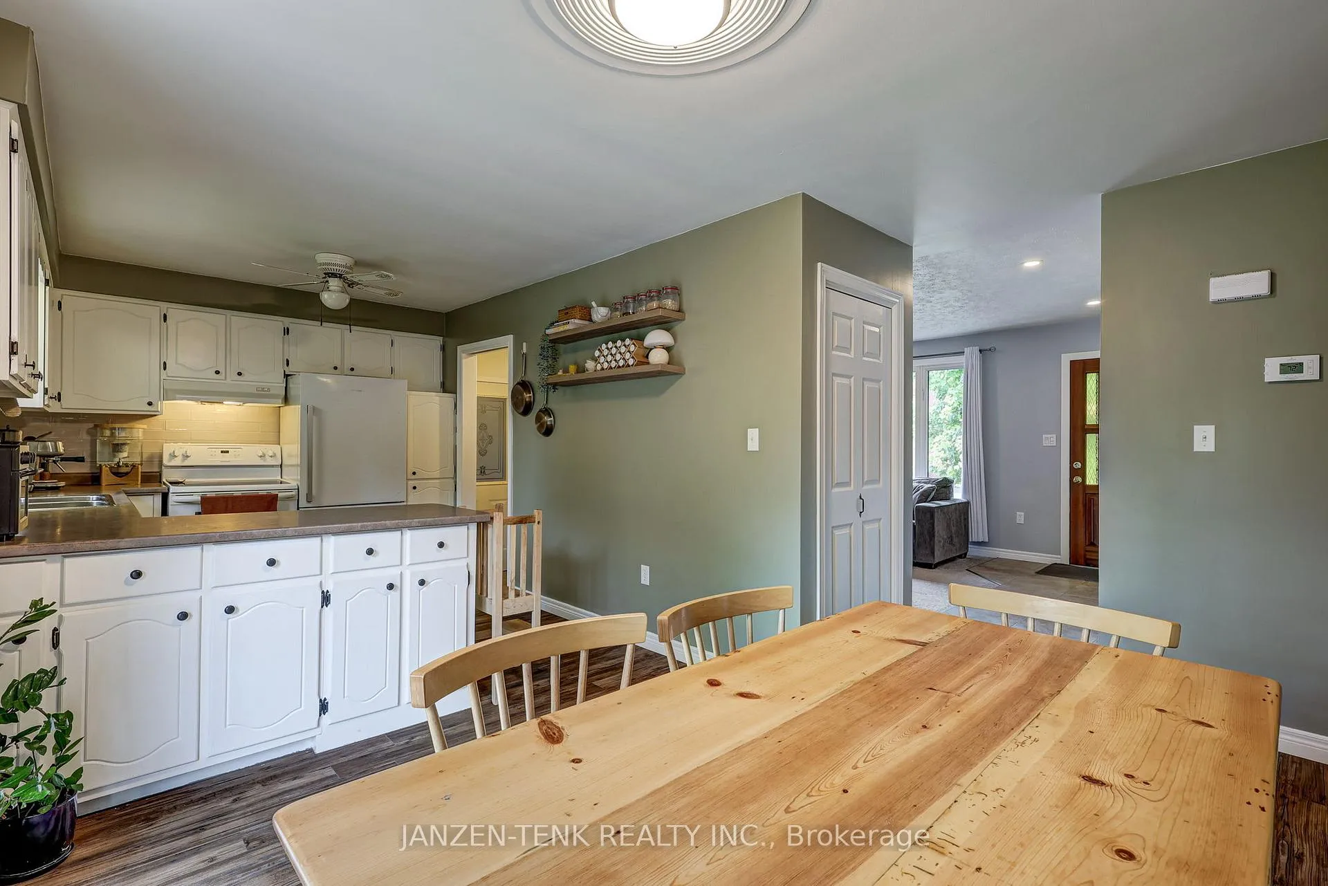 Photo 23 of 17 St Andrew Street, Aylmer — HOMEH