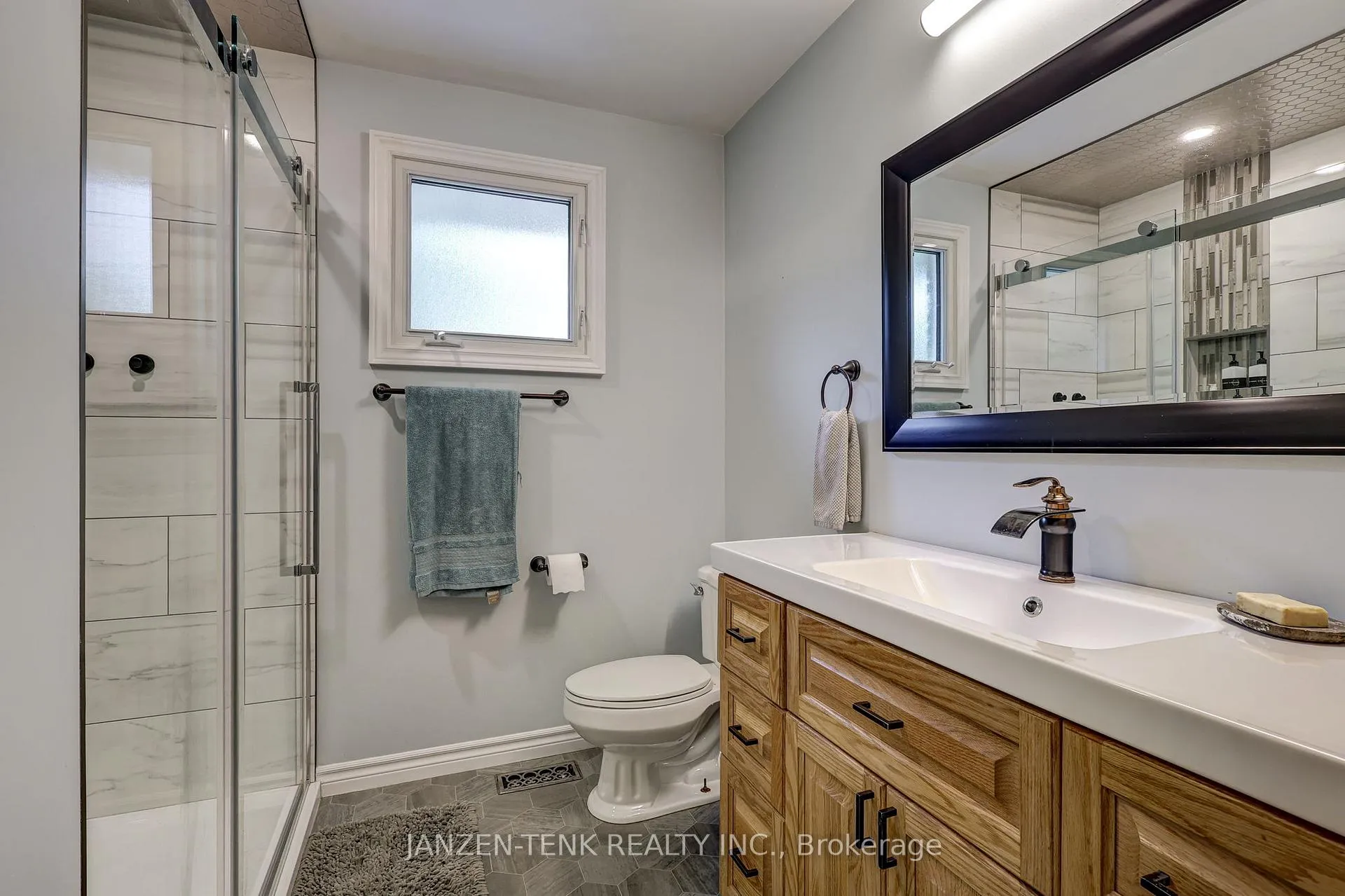 Photo 29 of 17 St Andrew Street, Aylmer — HOMEH