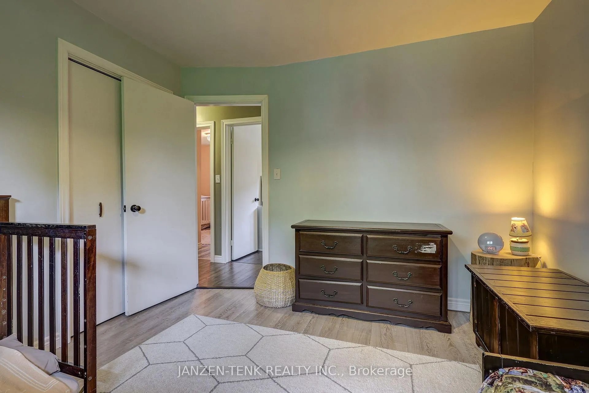 Photo 35 of 17 St Andrew Street, Aylmer — HOMEH