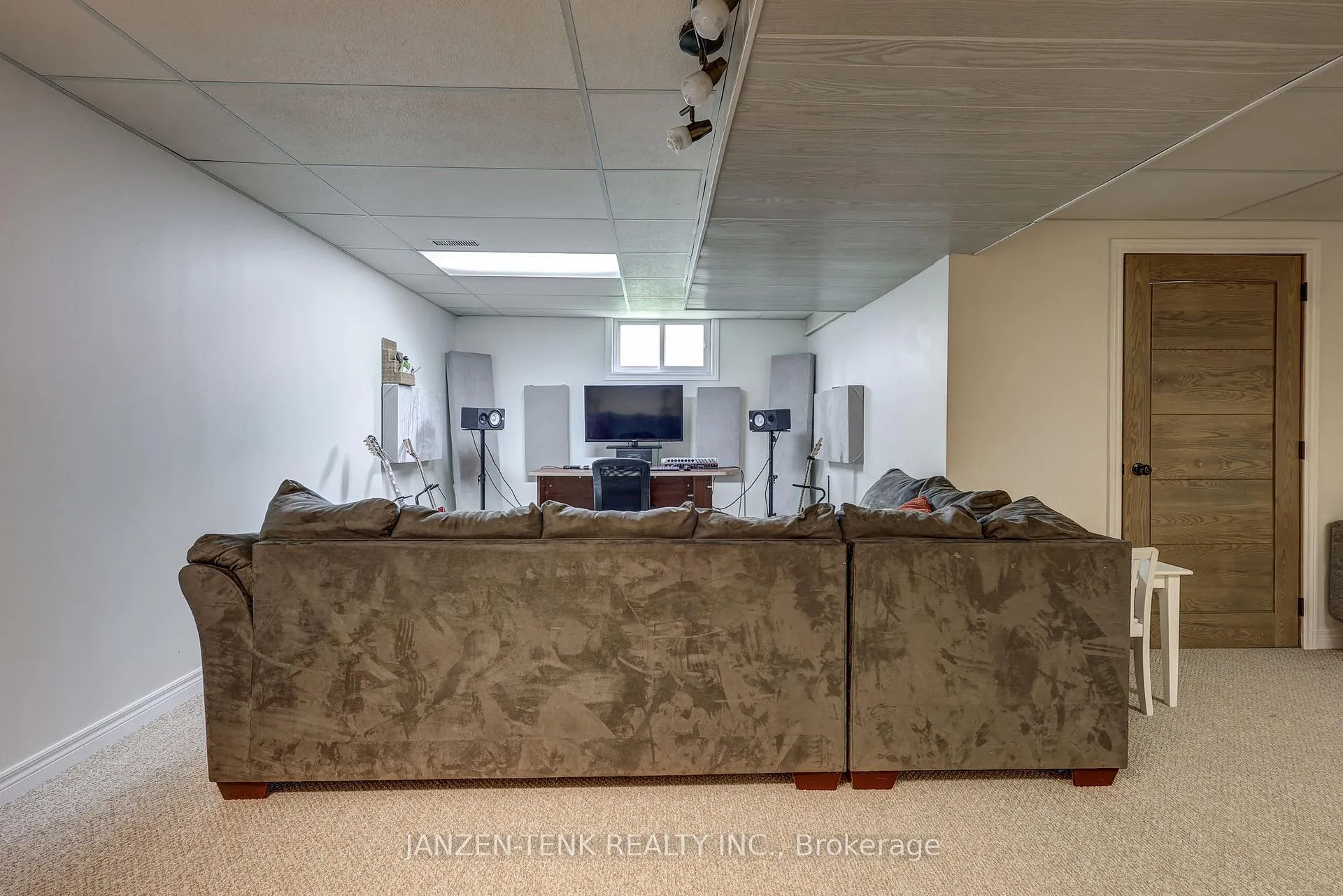 Photo 43 of 17 St Andrew Street, Aylmer — HOMEH