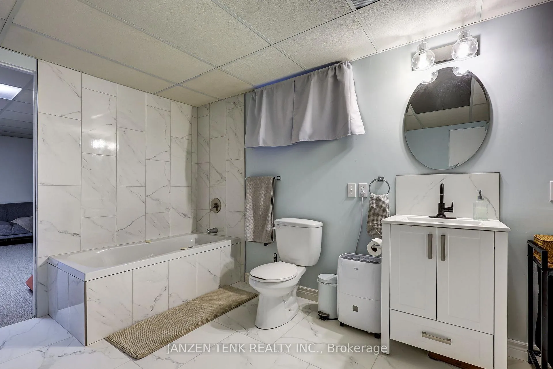 Photo 47 of 17 St Andrew Street, Aylmer — HOMEH