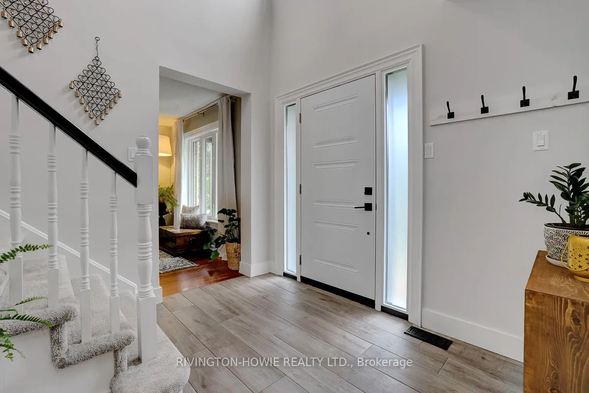Photo 2 of 26 Spindle Way, Ottawa, Stittsville (South) — HOMEH
