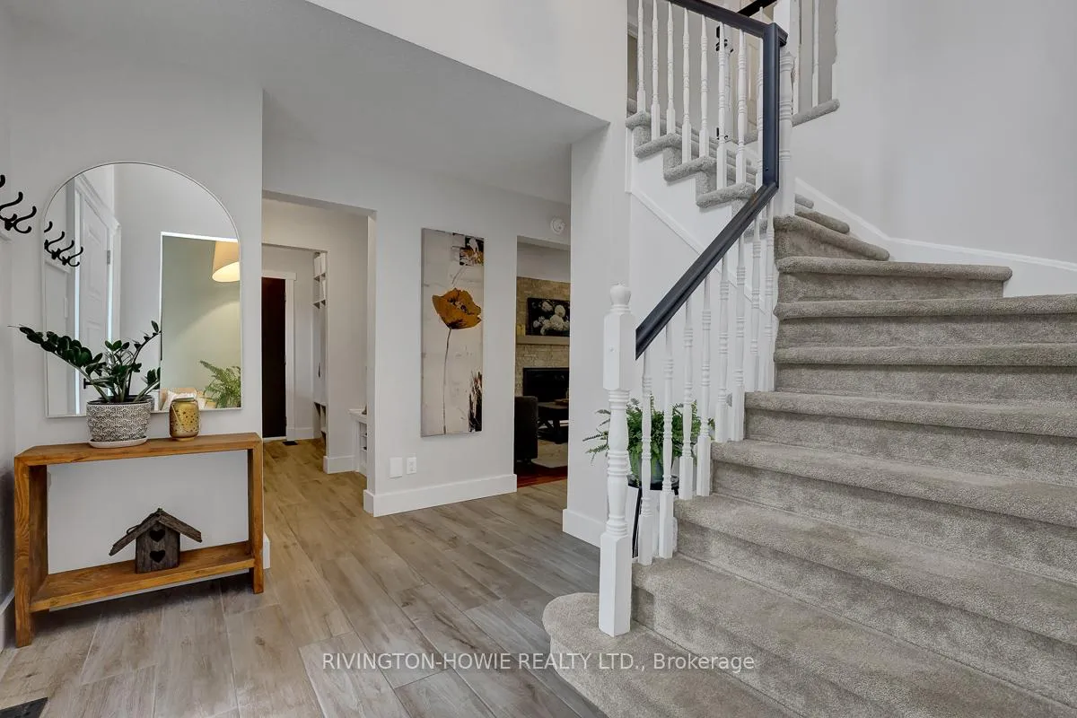 Photo 3 of 26 Spindle Way, Ottawa, Stittsville (South) — HOMEH