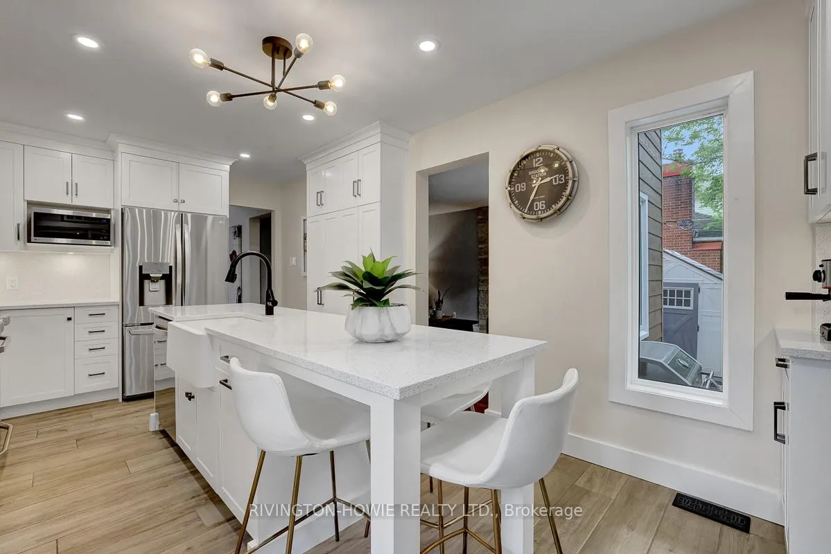 Photo 11 of 26 Spindle Way, Ottawa, Stittsville (South) — HOMEH